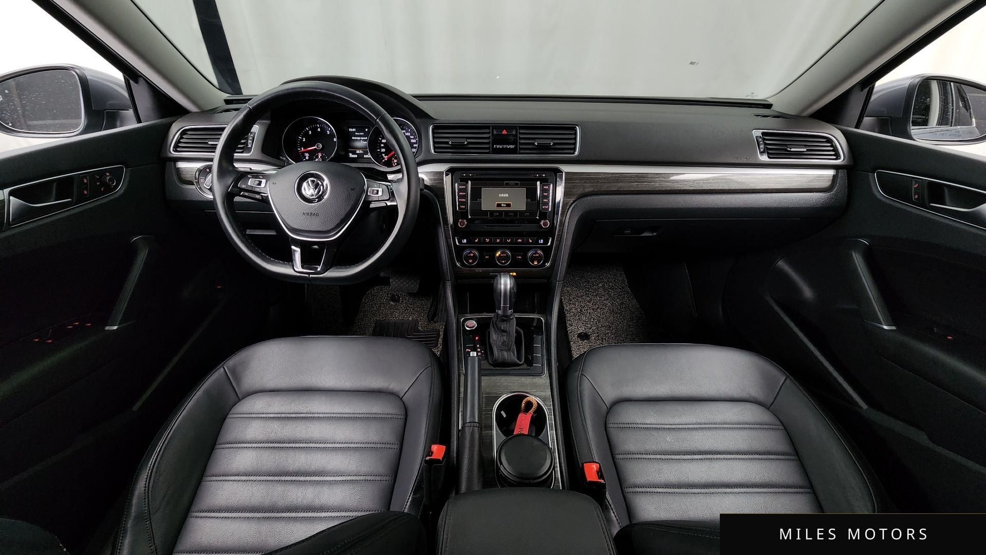 Volkswagen Passat 2018 — миниатюра 10