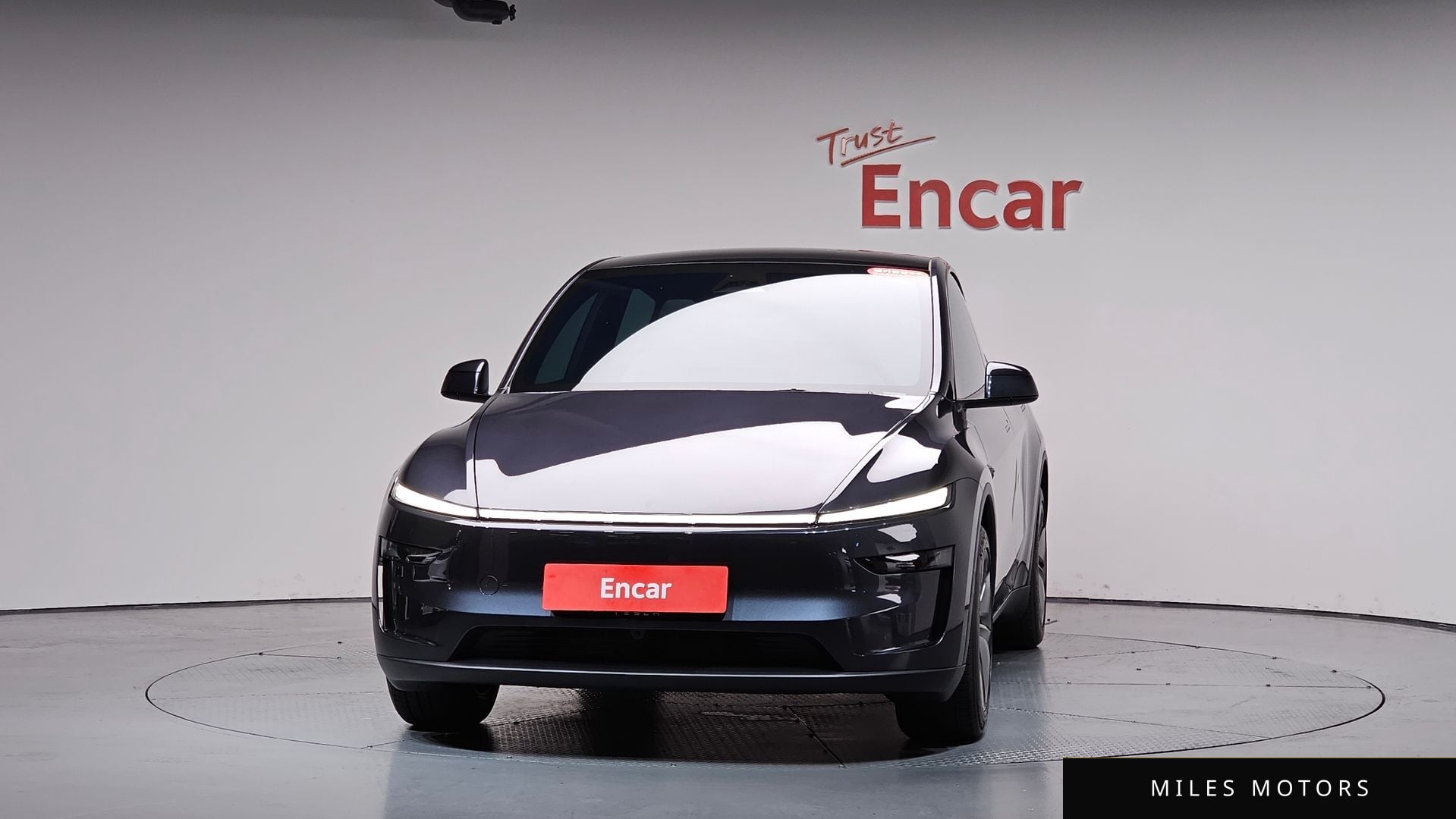 Tesla Model Y 2026 — миниатюра 2