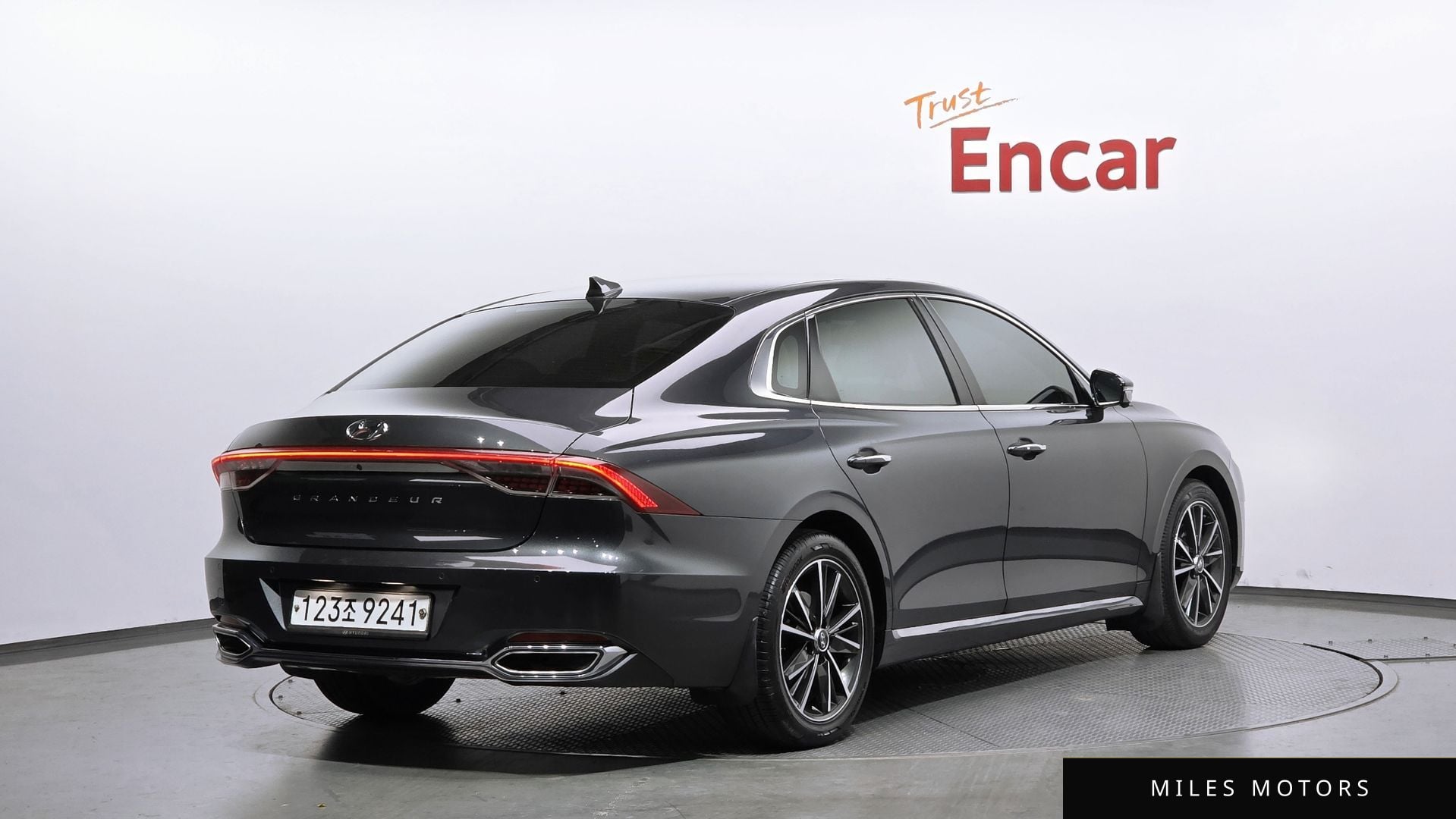 Hyundai Grandeur 2020 — миниатюра 2