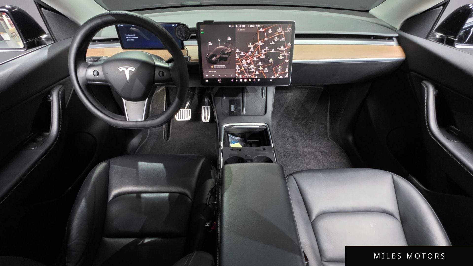 Tesla Model Y 2022 — миниатюра 7