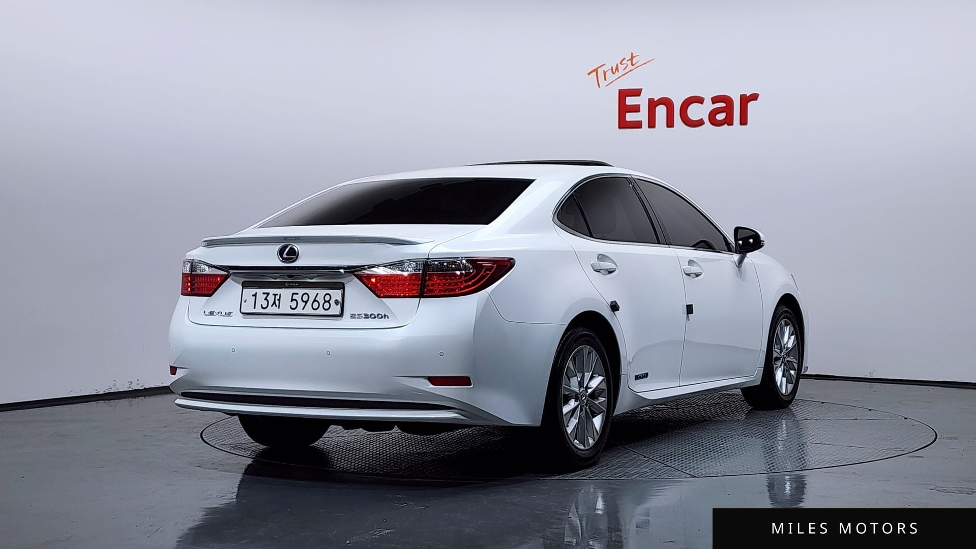 Лексус ES300h 2014 — миниатюра 2