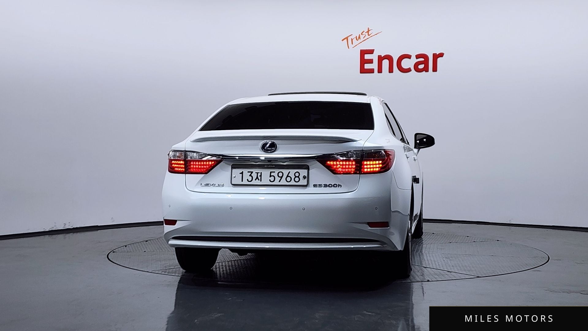 Лексус ES300h 2014 — миниатюра 4