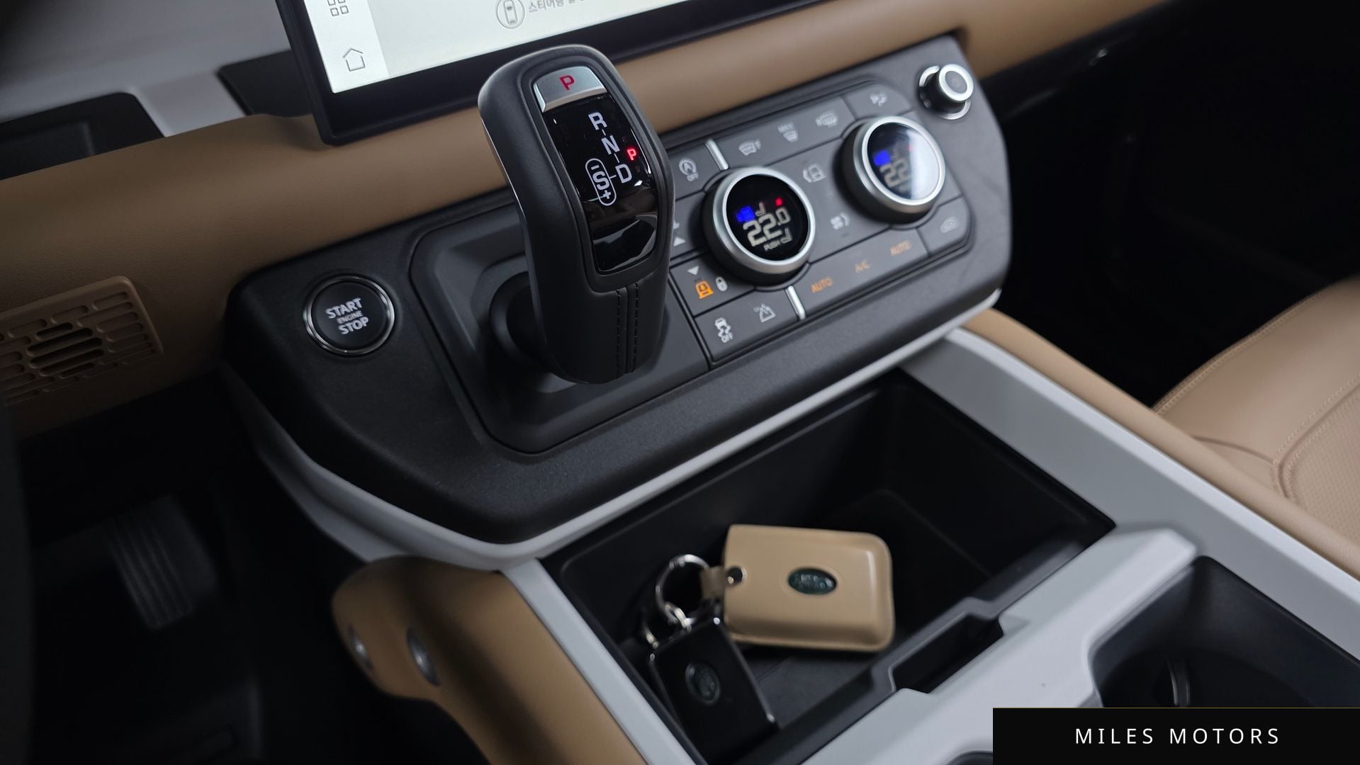 Land Rover Defender 2025 — миниатюра 12