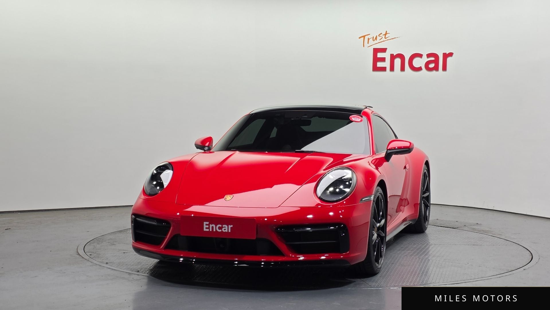 Porsche 911 (992) 2024 — миниатюра 3