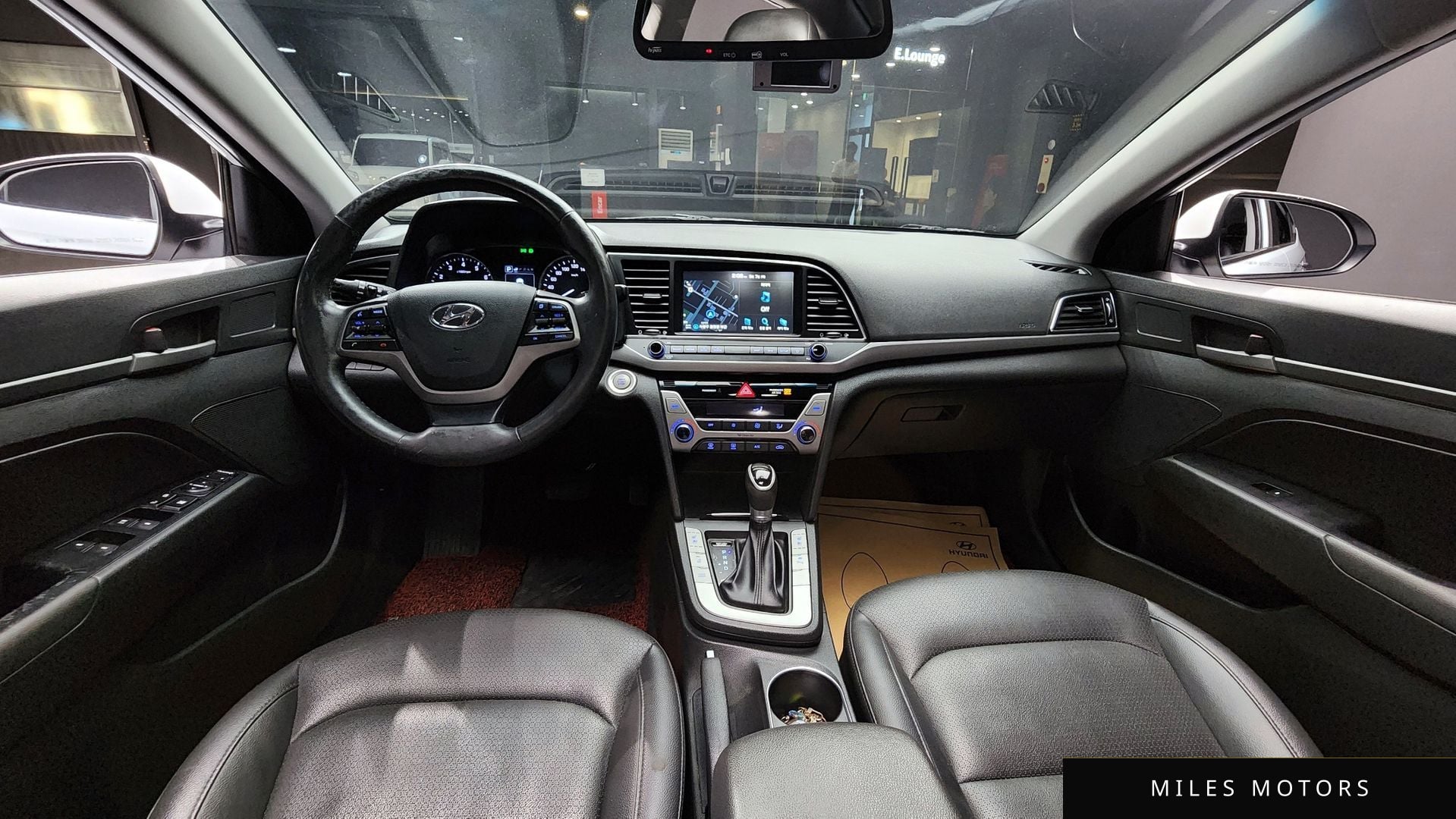 Hyundai AVANTE 2018 — миниатюра 10