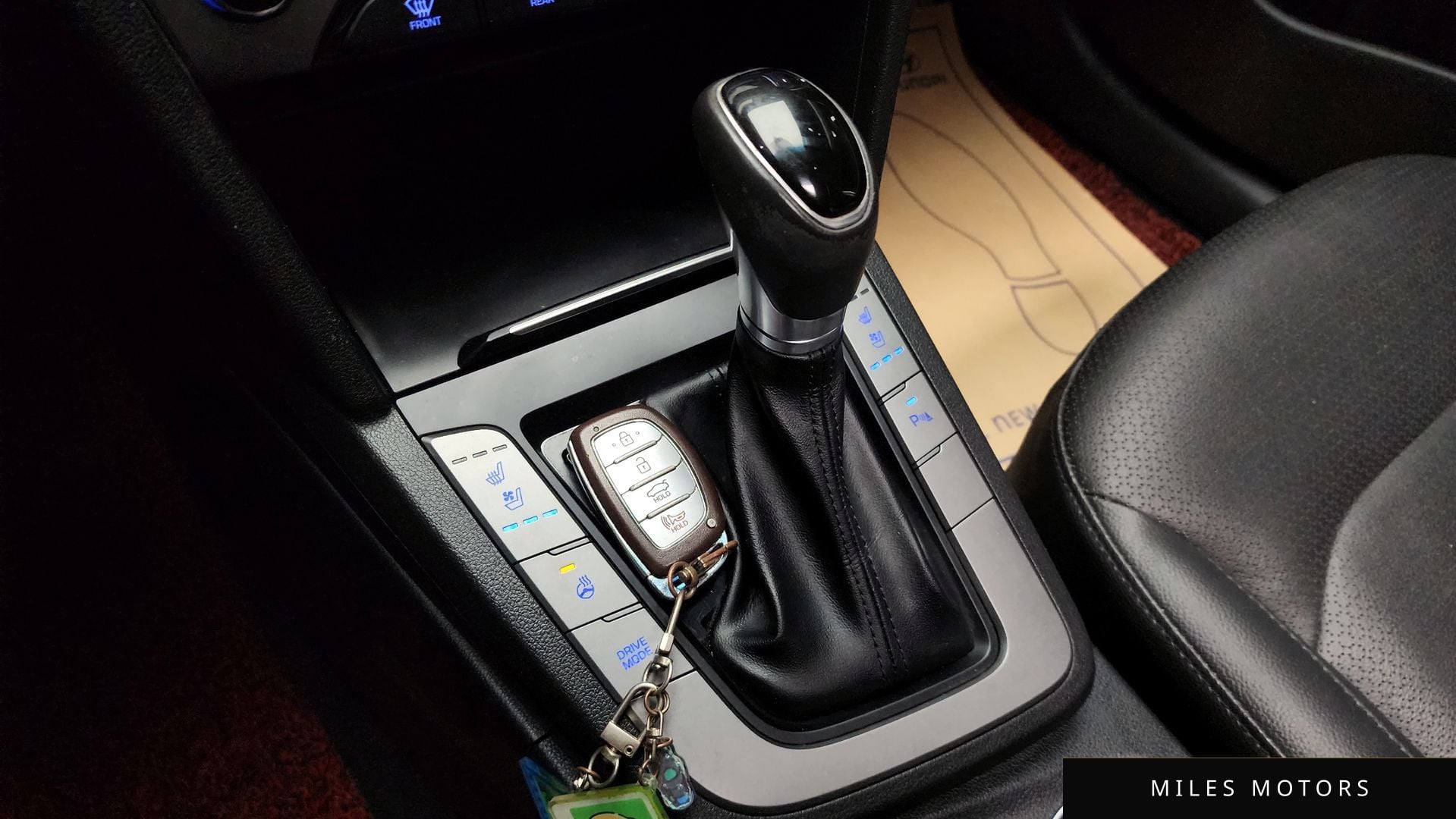 Hyundai AVANTE 2018 — миниатюра 12