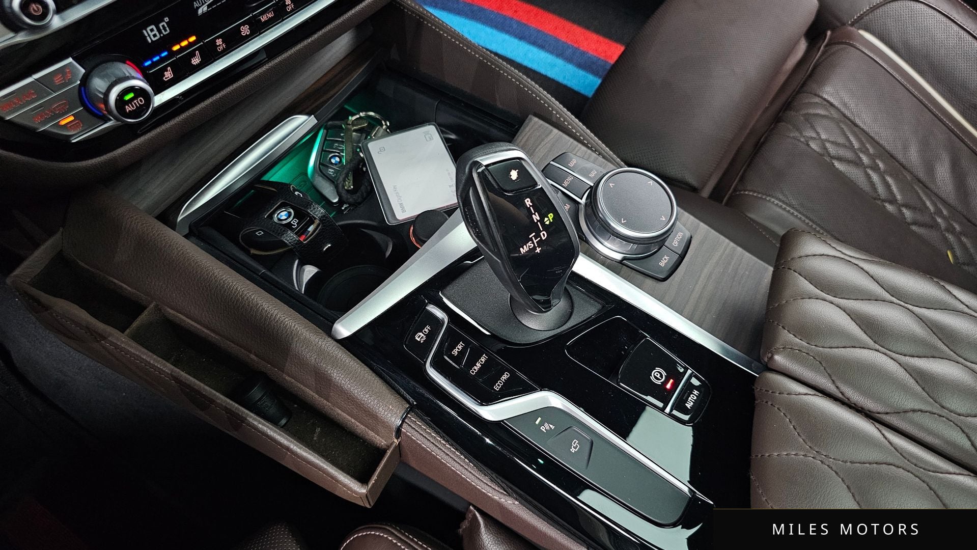 BMW 5 Series (G30) 2021 — миниатюра 11