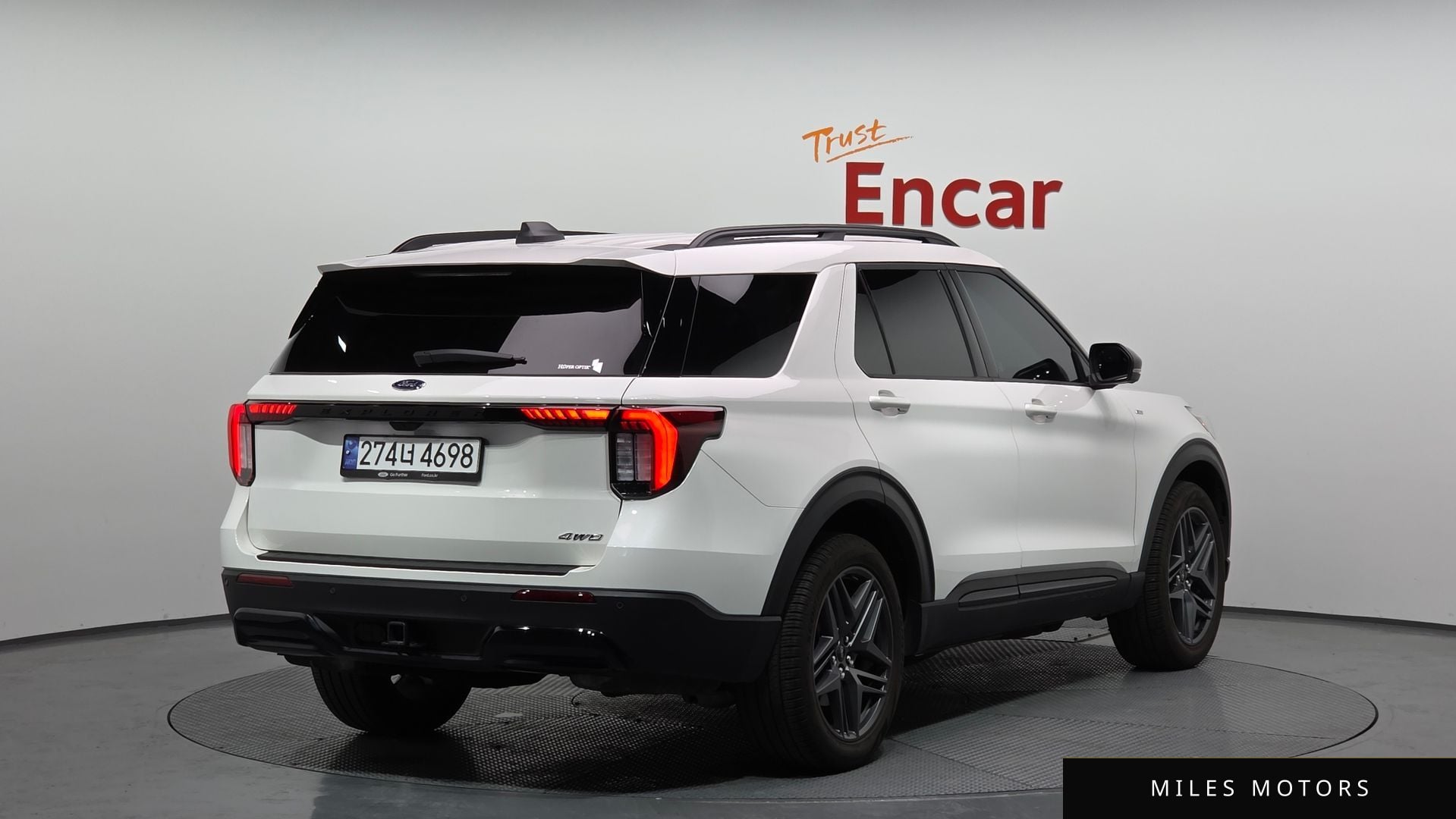 Ford Explorer 2025 — миниатюра 2