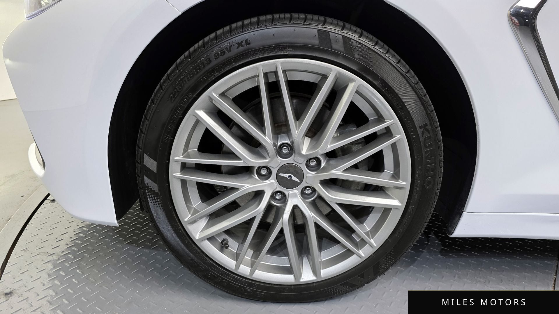 Genesis G70 2019 — миниатюра 5