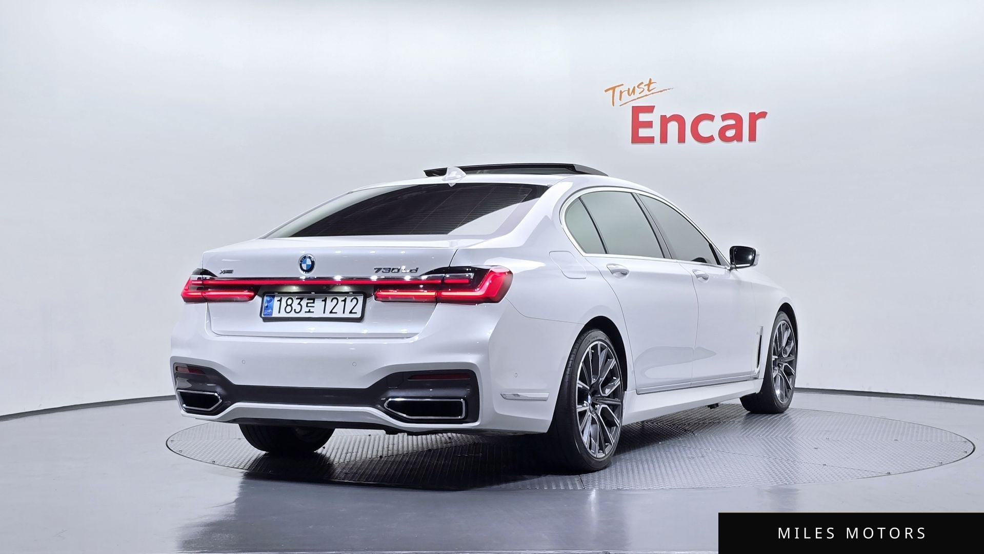 BMW 7 Series (G11) 2020 — миниатюра 2