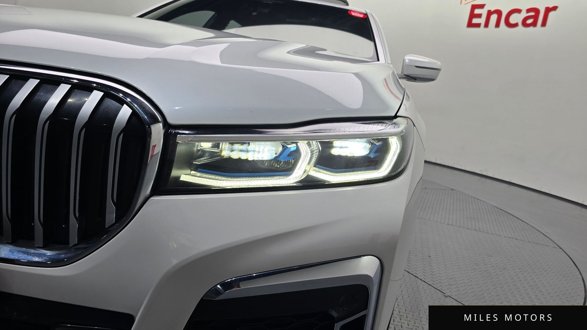 BMW 7 Series (G11) 2020 — миниатюра 8