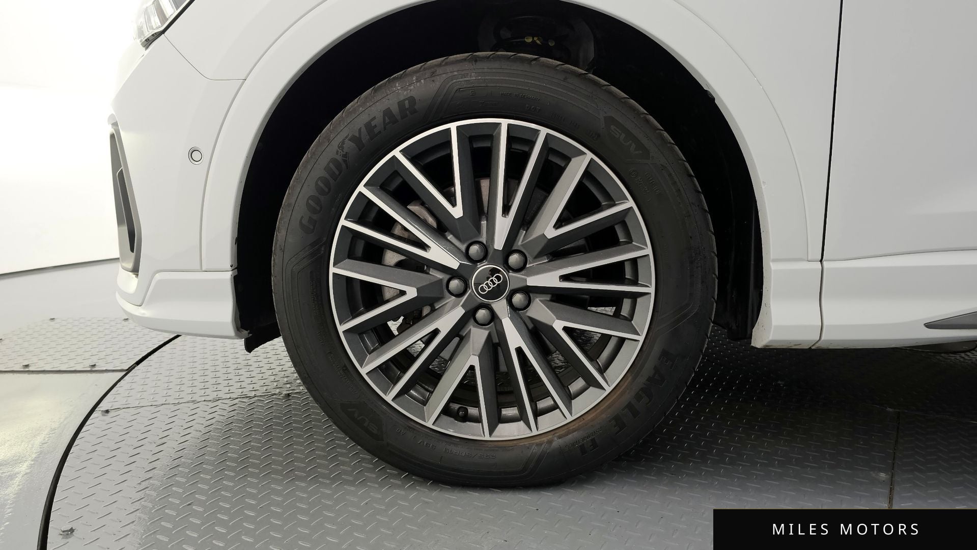 Audi Q3 (F3) 2024 — миниатюра 5