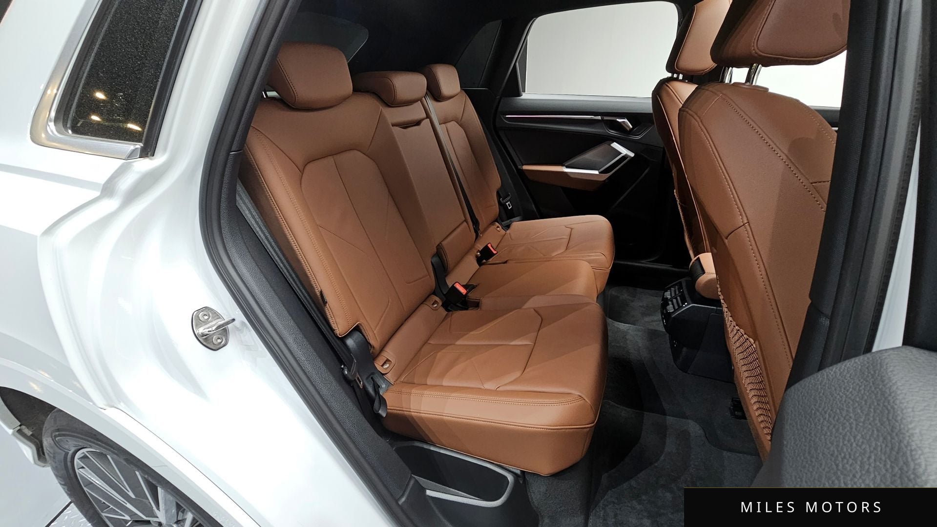 Audi Q3 (F3) 2024 — миниатюра 11