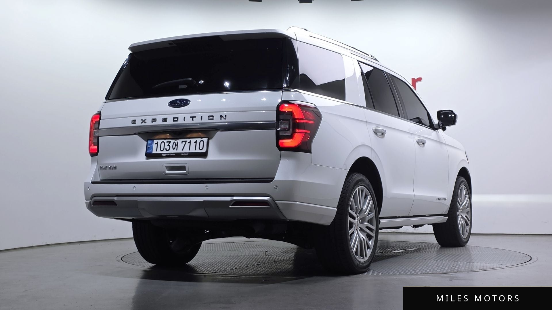 Ford Expedition 2023 — миниатюра 2