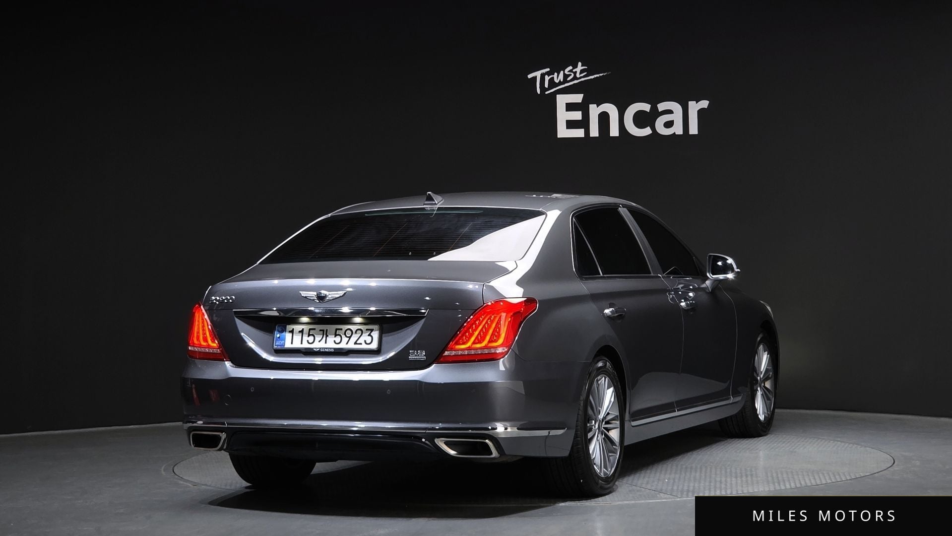 Genesis EQ900 2016 — миниатюра 2