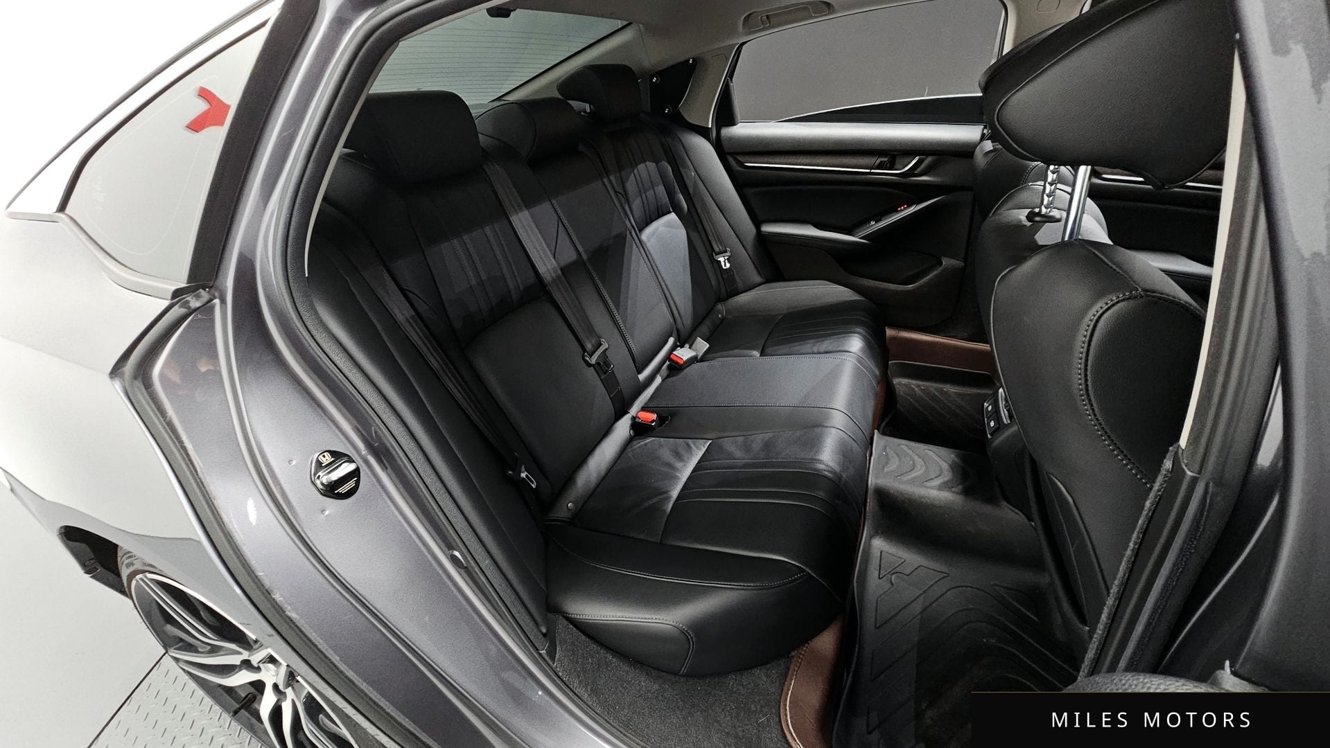 Honda Accord 2021 — миниатюра 11