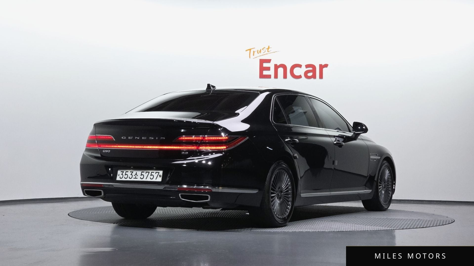 Genesis G90 2019 — миниатюра 2