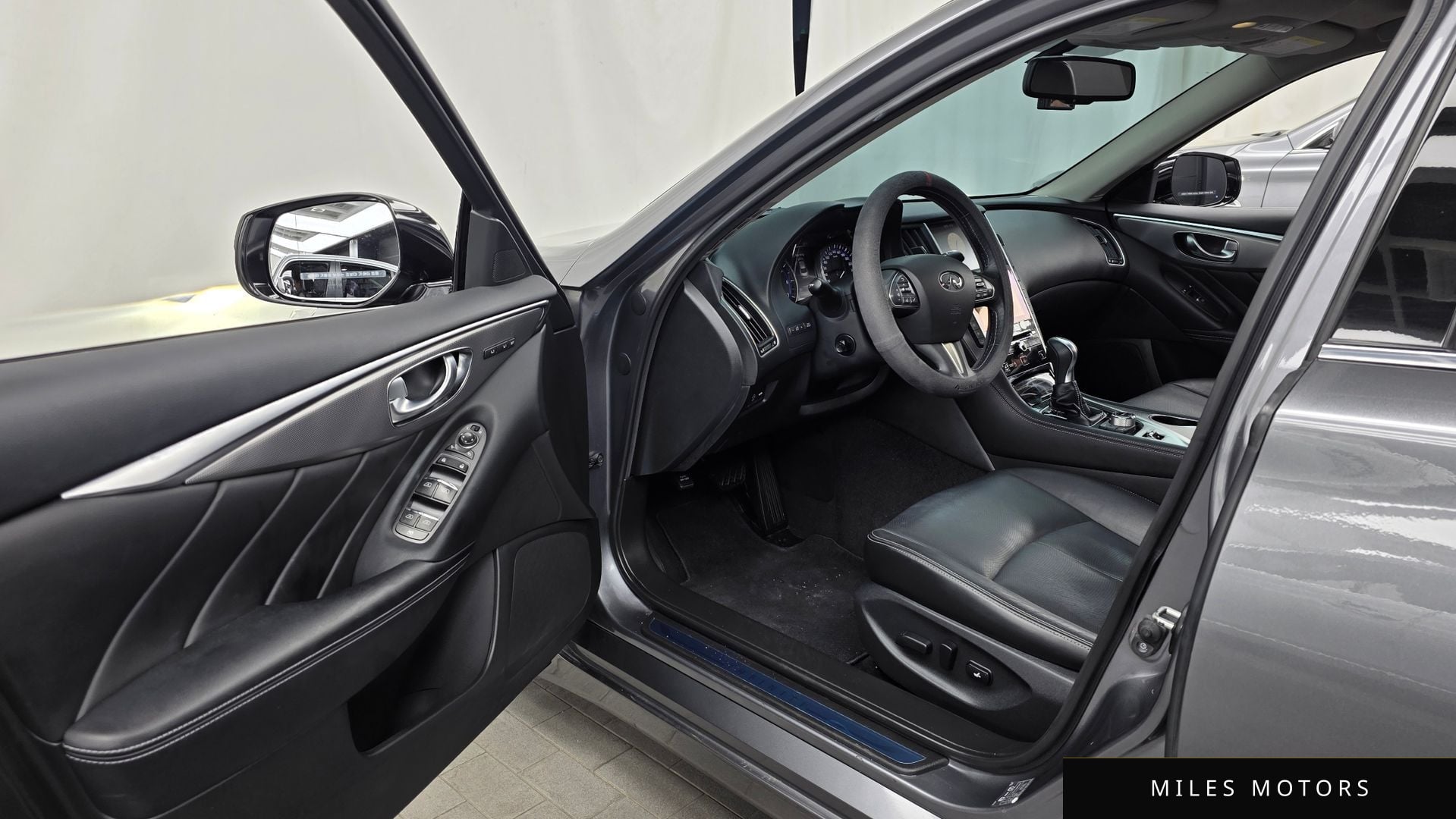 Infiniti Q50 2016 — миниатюра 10