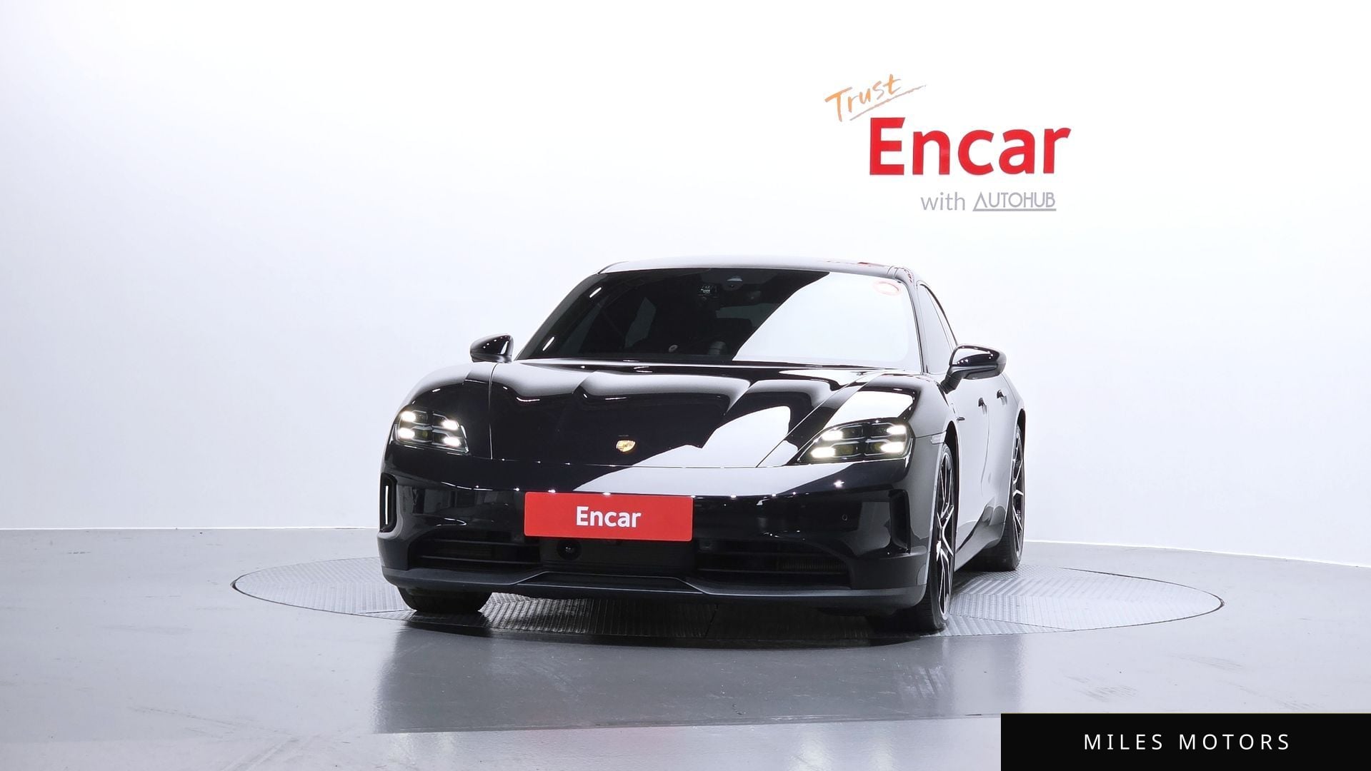 Porsche Taycan 2025 — миниатюра 3