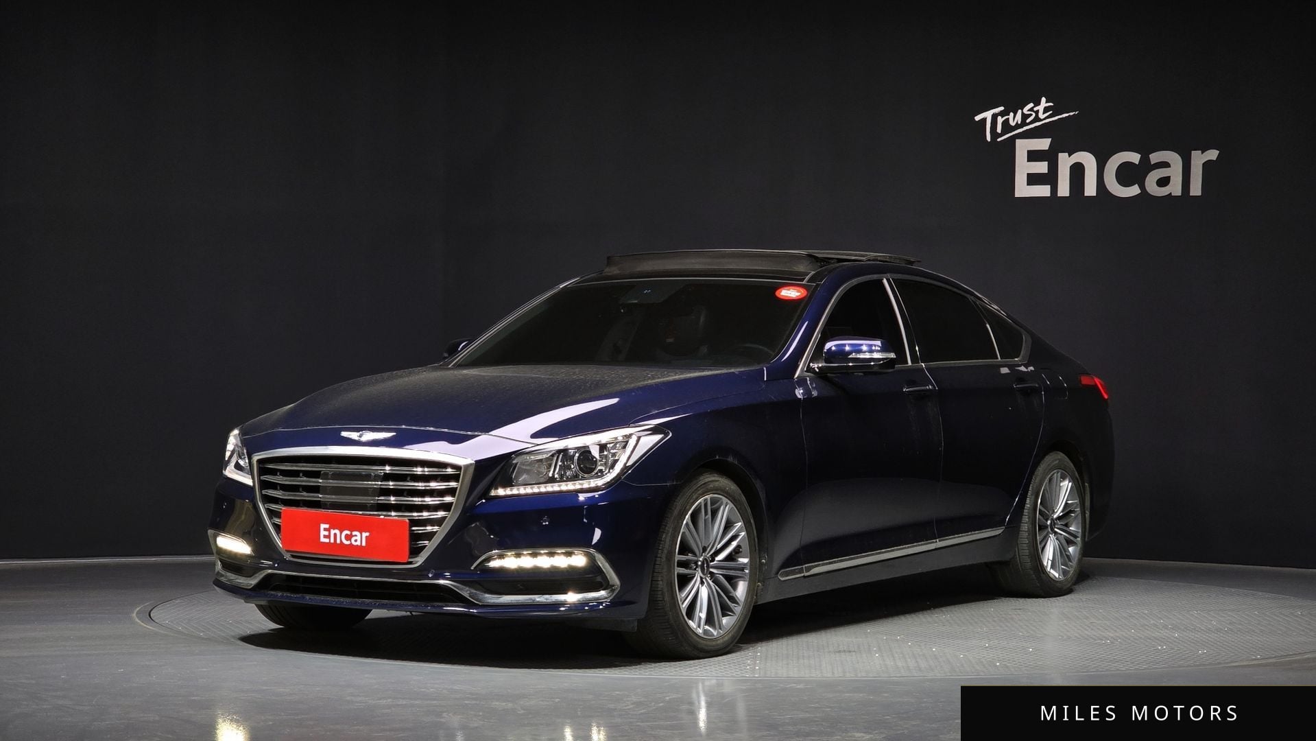 Genesis G80 2018 — фото 1 из 12
