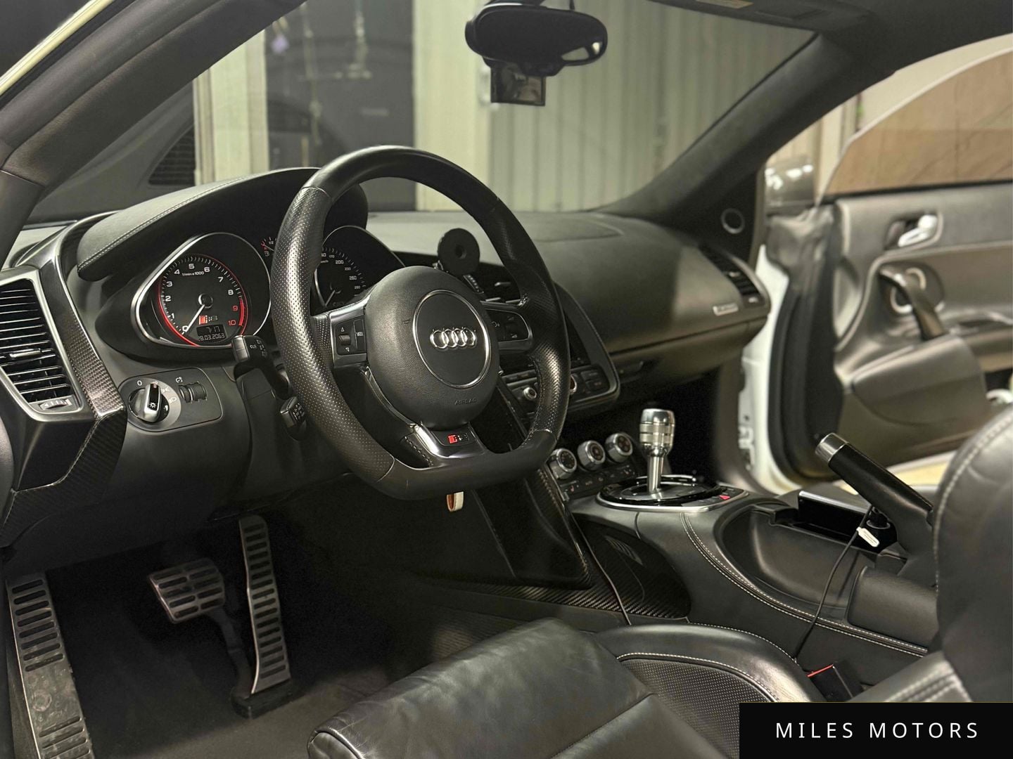 Audi R8 2014 — миниатюра 9