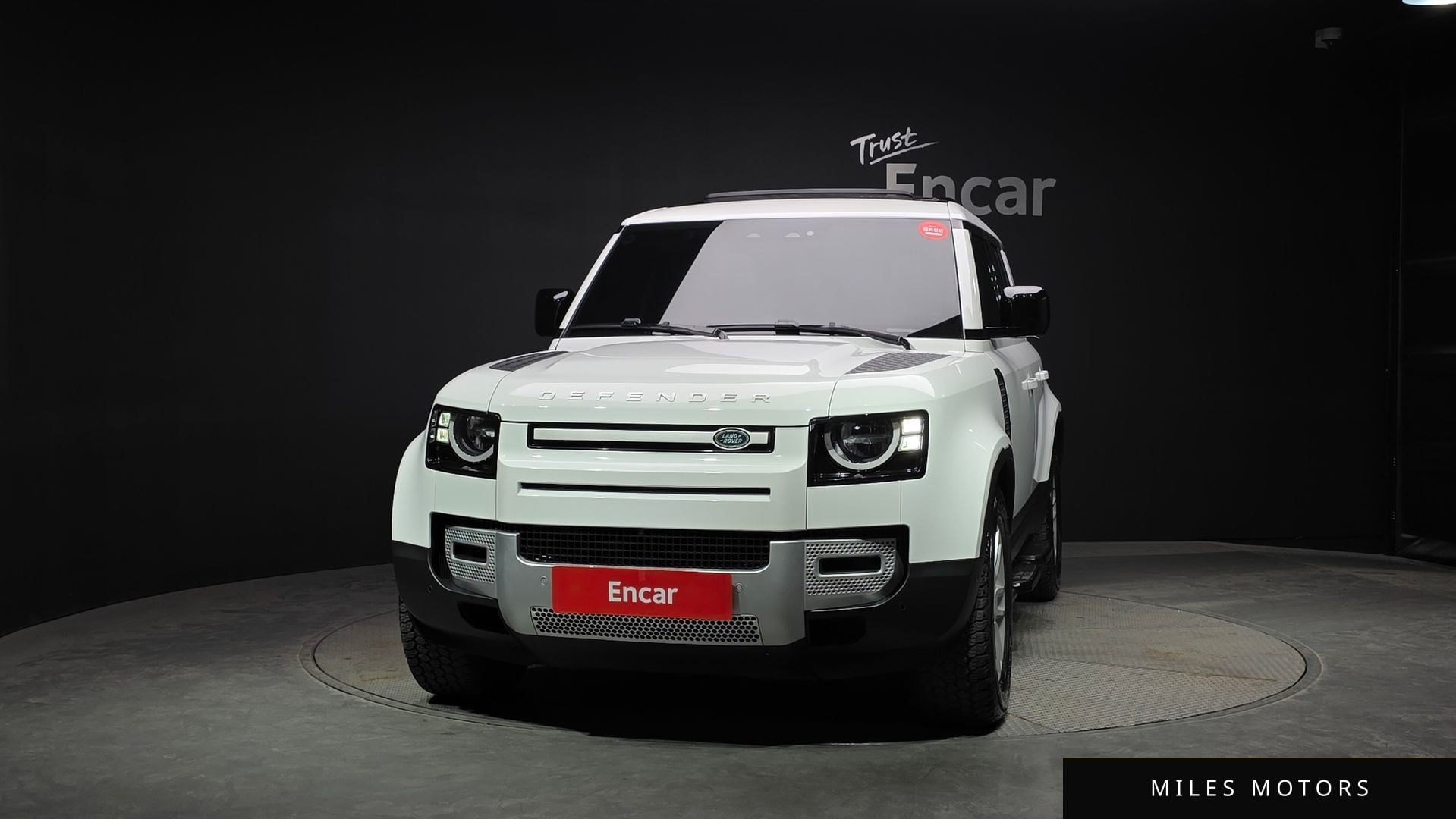 Land Rover Defender 2022 — миниатюра 3