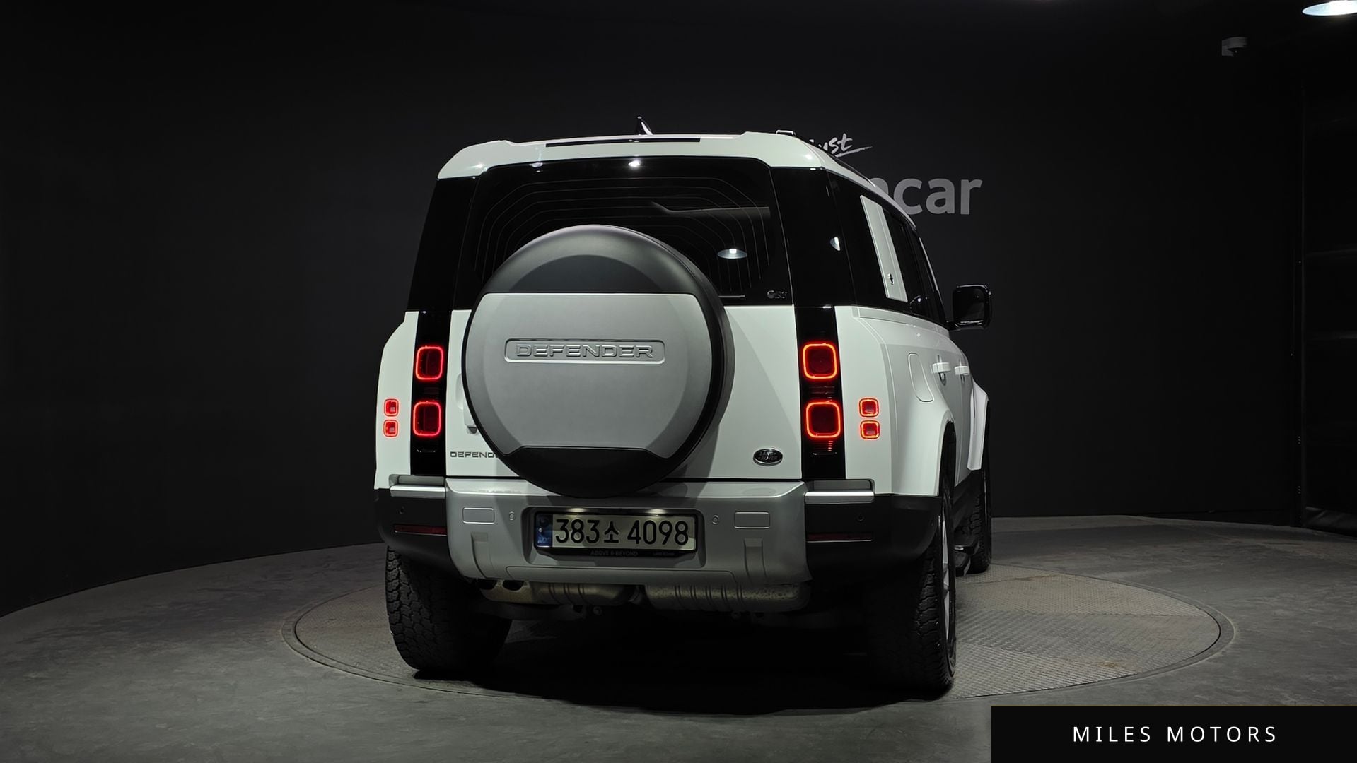 Land Rover Defender 2022 — миниатюра 4