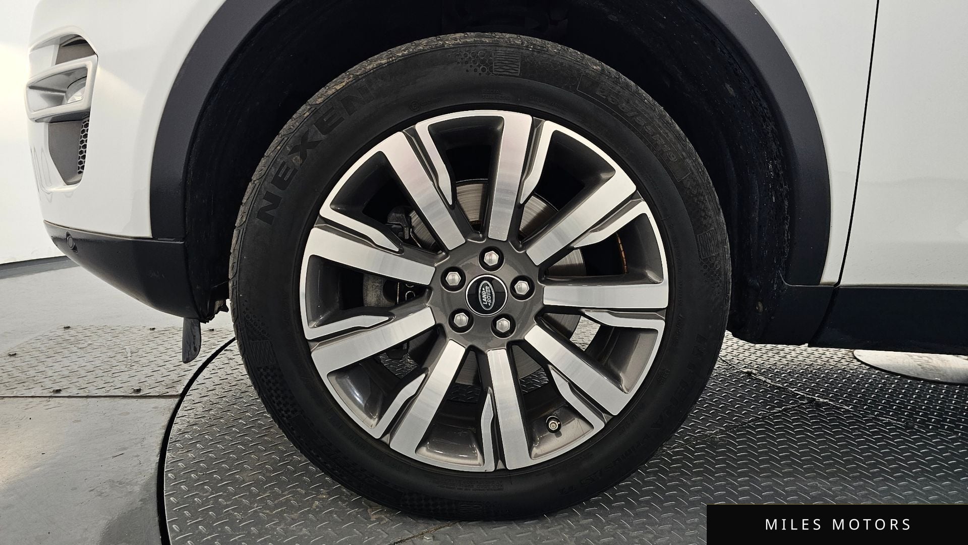 Land Rover Discovery Sport 2018 — миниатюра 5