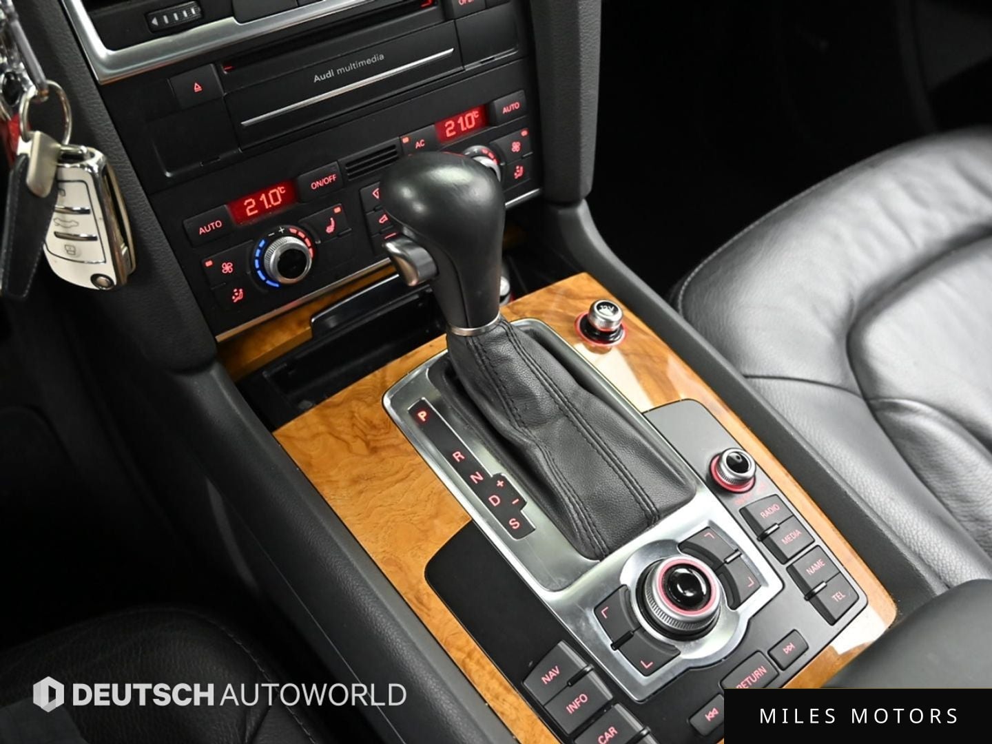 Audi Q7 2011 — миниатюра 9