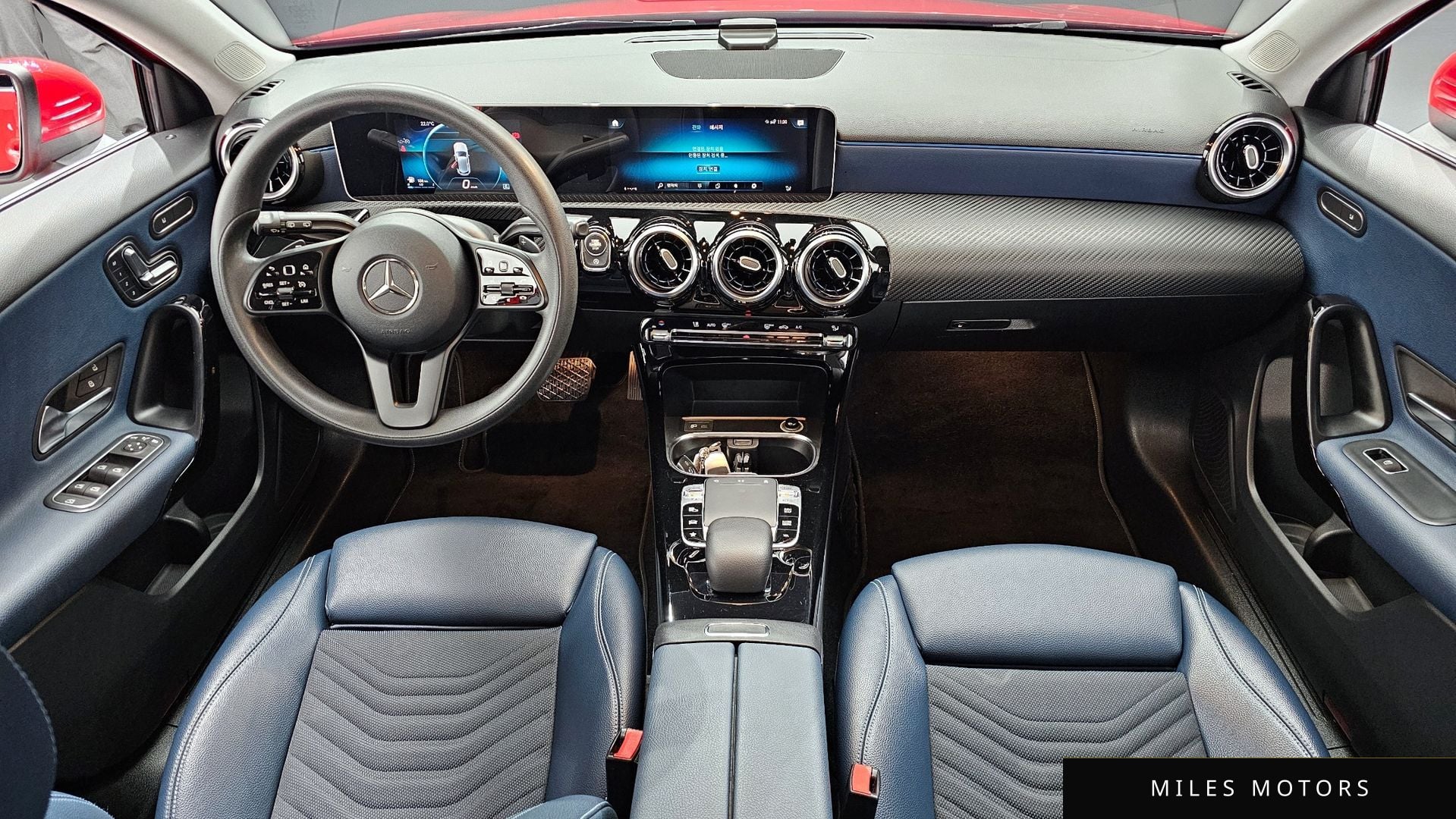 Mercedes-Benz A-Class W177 2019 — миниатюра 10