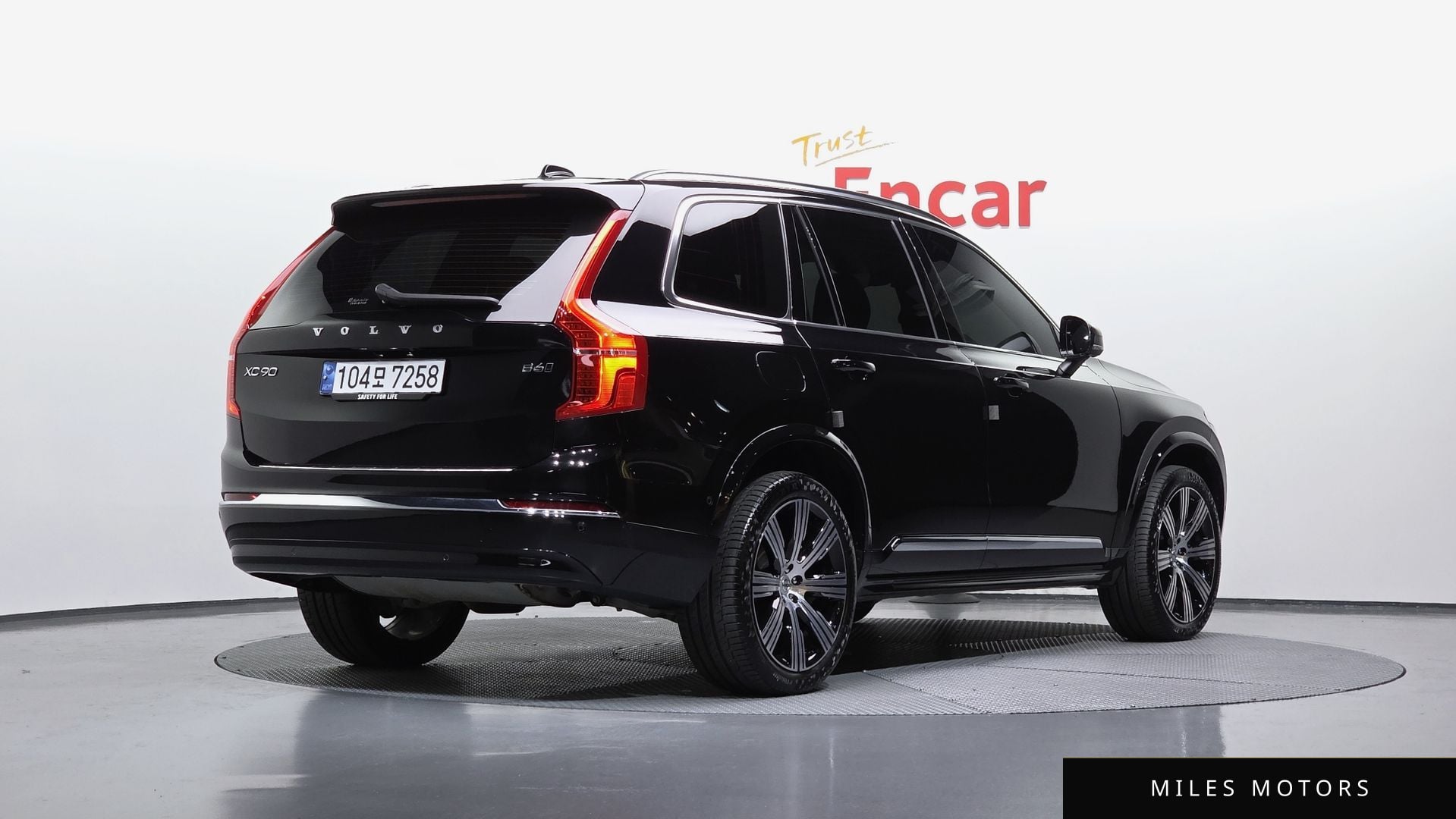 Volvo XC90 2024 — миниатюра 2