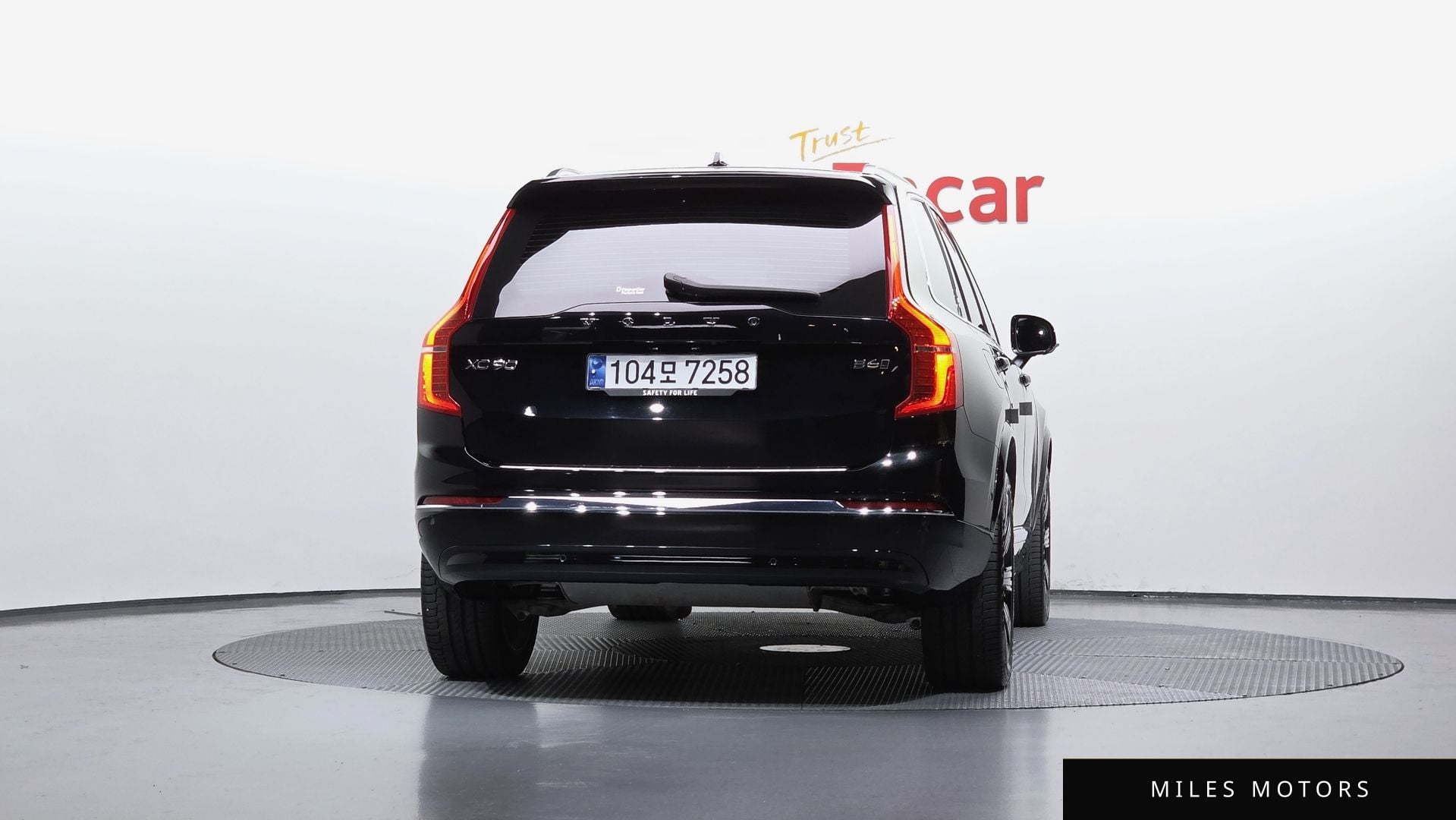 Volvo XC90 2024 — миниатюра 4