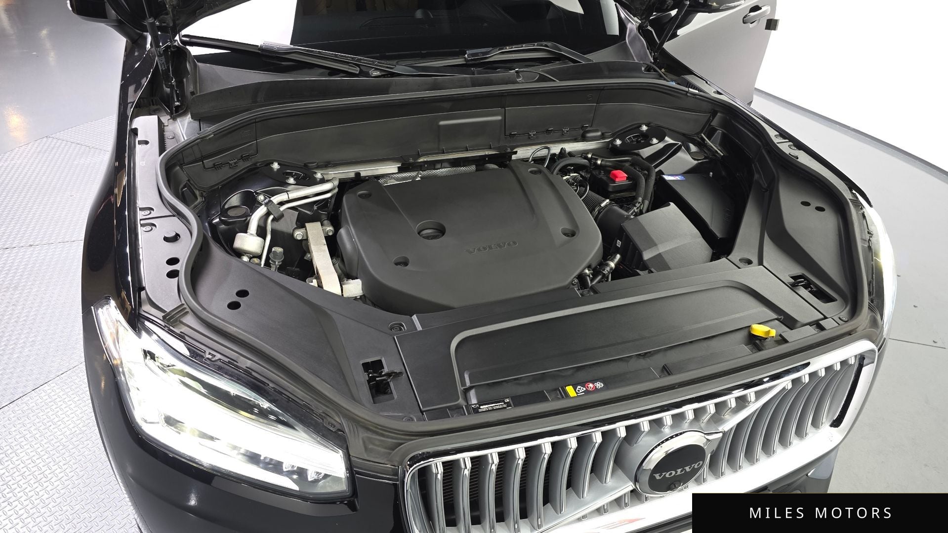 Volvo XC90 2024 — миниатюра 6