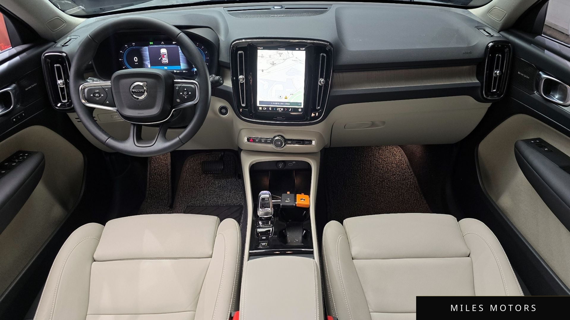 Volvo XC40 2024 — миниатюра 10