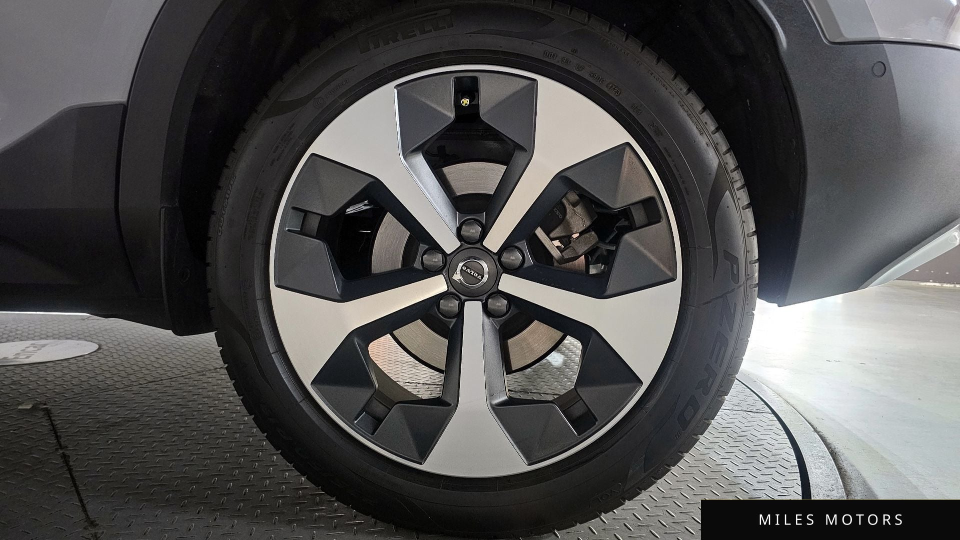 Volvo XC40 2024 — миниатюра 7