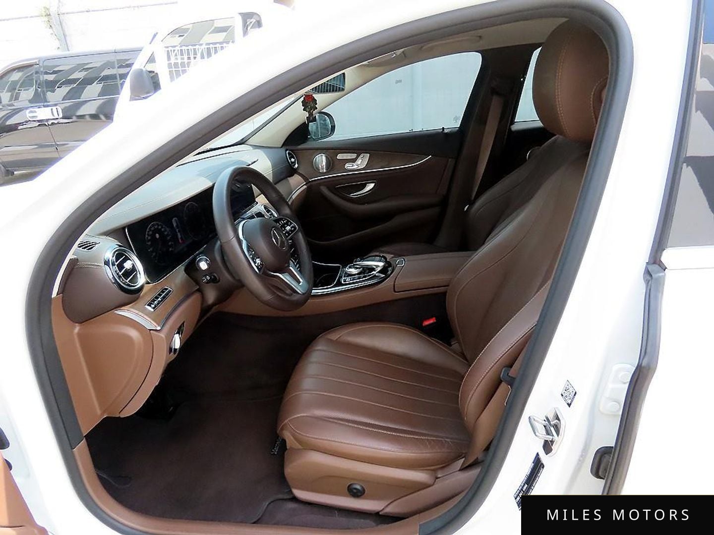 Mercedes-Benz E-Class W213 2020 — миниатюра 5