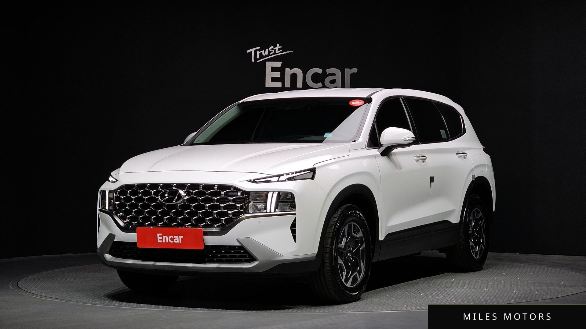 Hyundai Santafe 2023 — фото 1 из 12