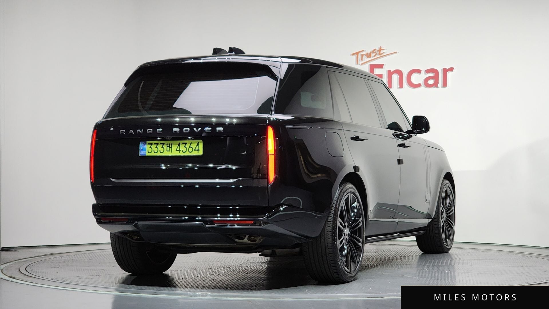 Land Rover Range Rover 2024 — миниатюра 2