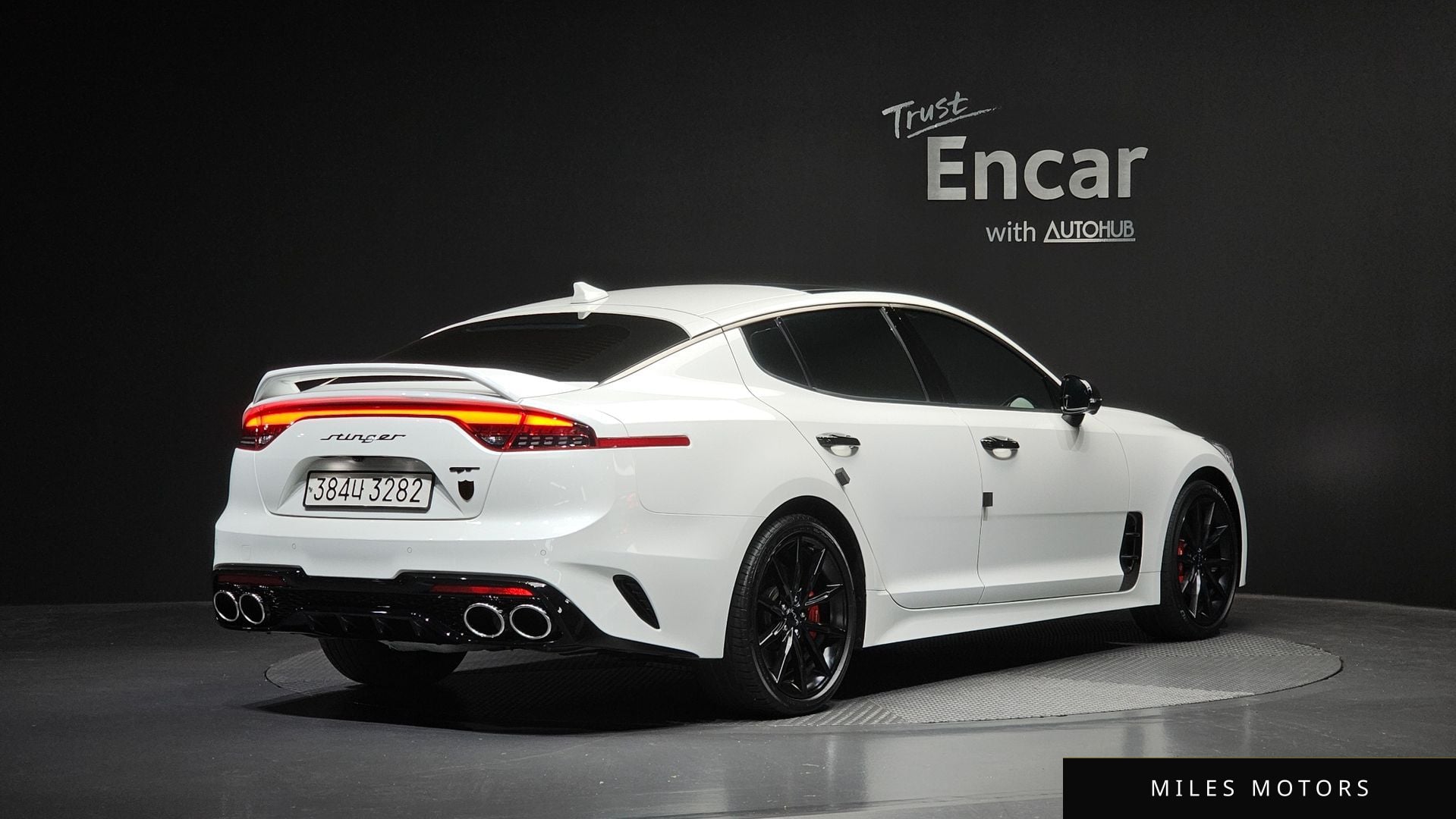 Kia Stinger 2023 — миниатюра 2