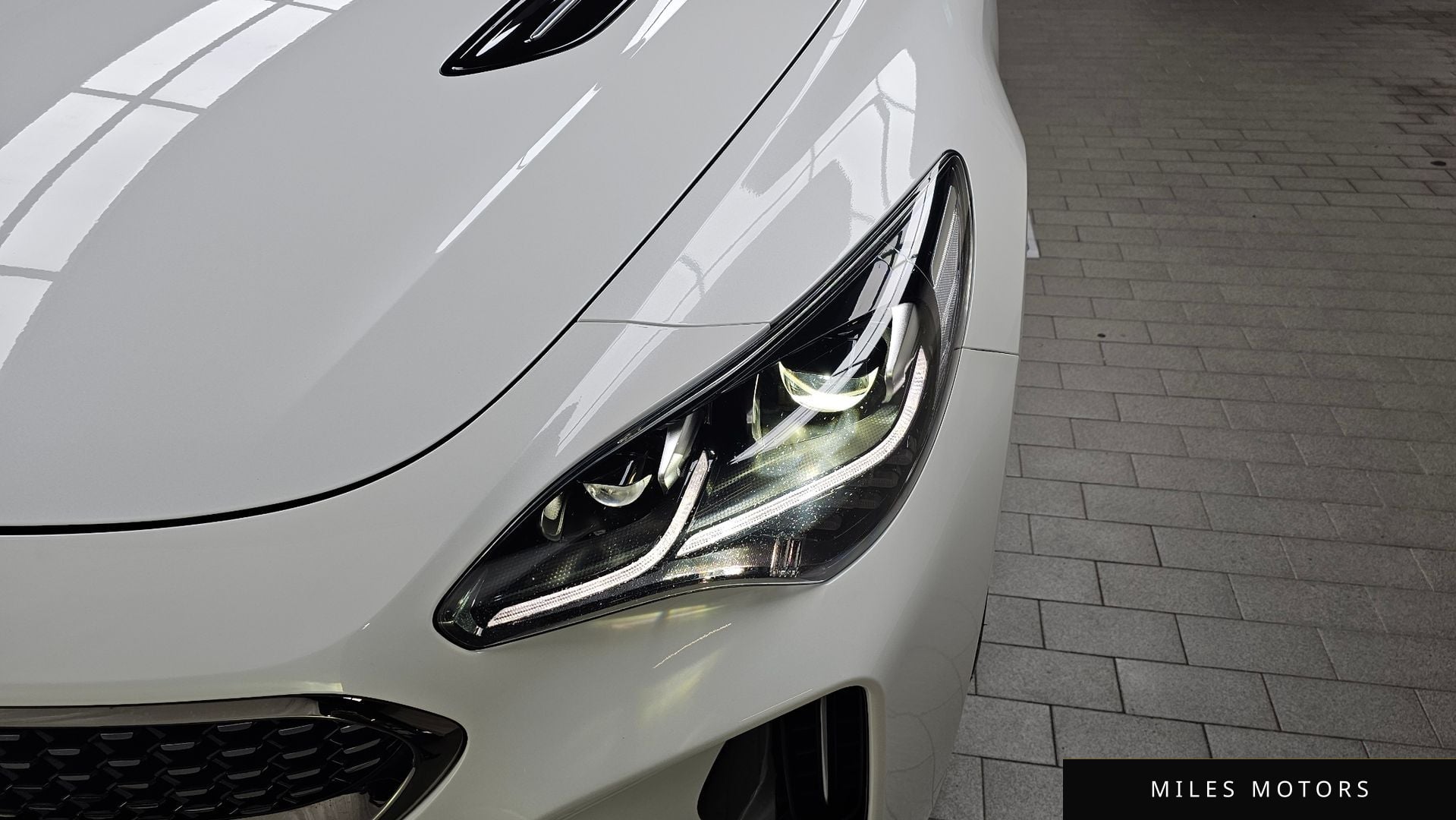 Kia Stinger 2023 — миниатюра 8
