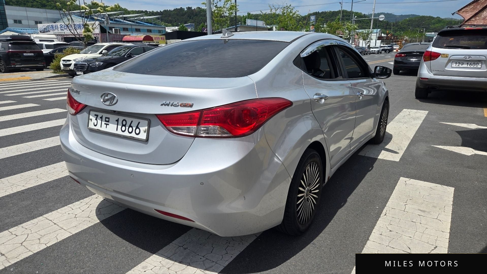 Hyundai AVANTE 2011 — миниатюра 5