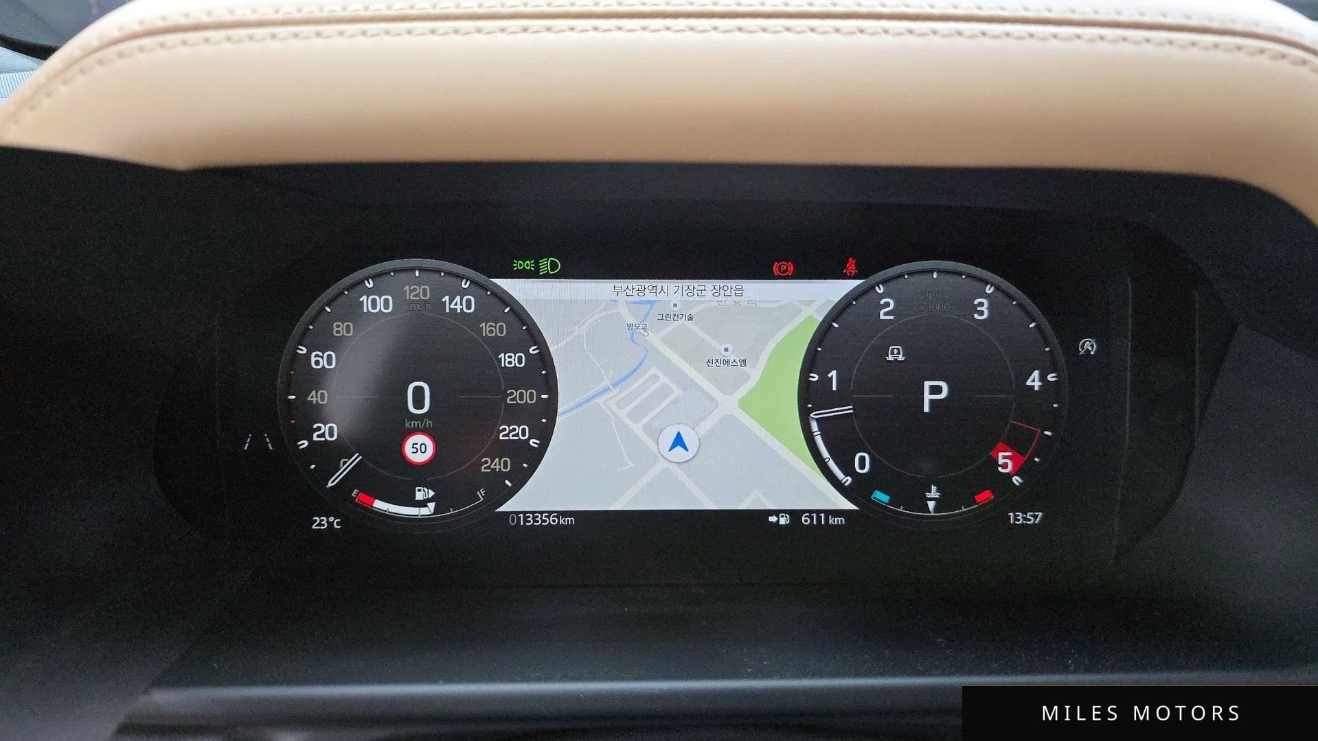 Land Rover Defender 2025 — миниатюра 8