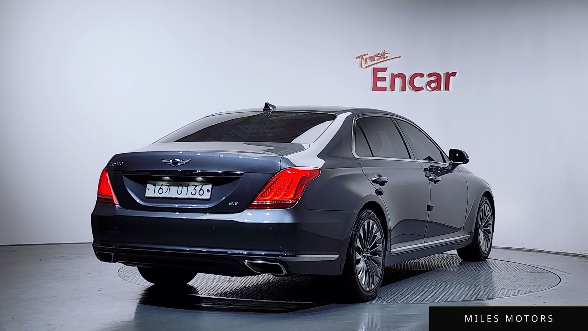 Genesis EQ900 2016 — миниатюра 2
