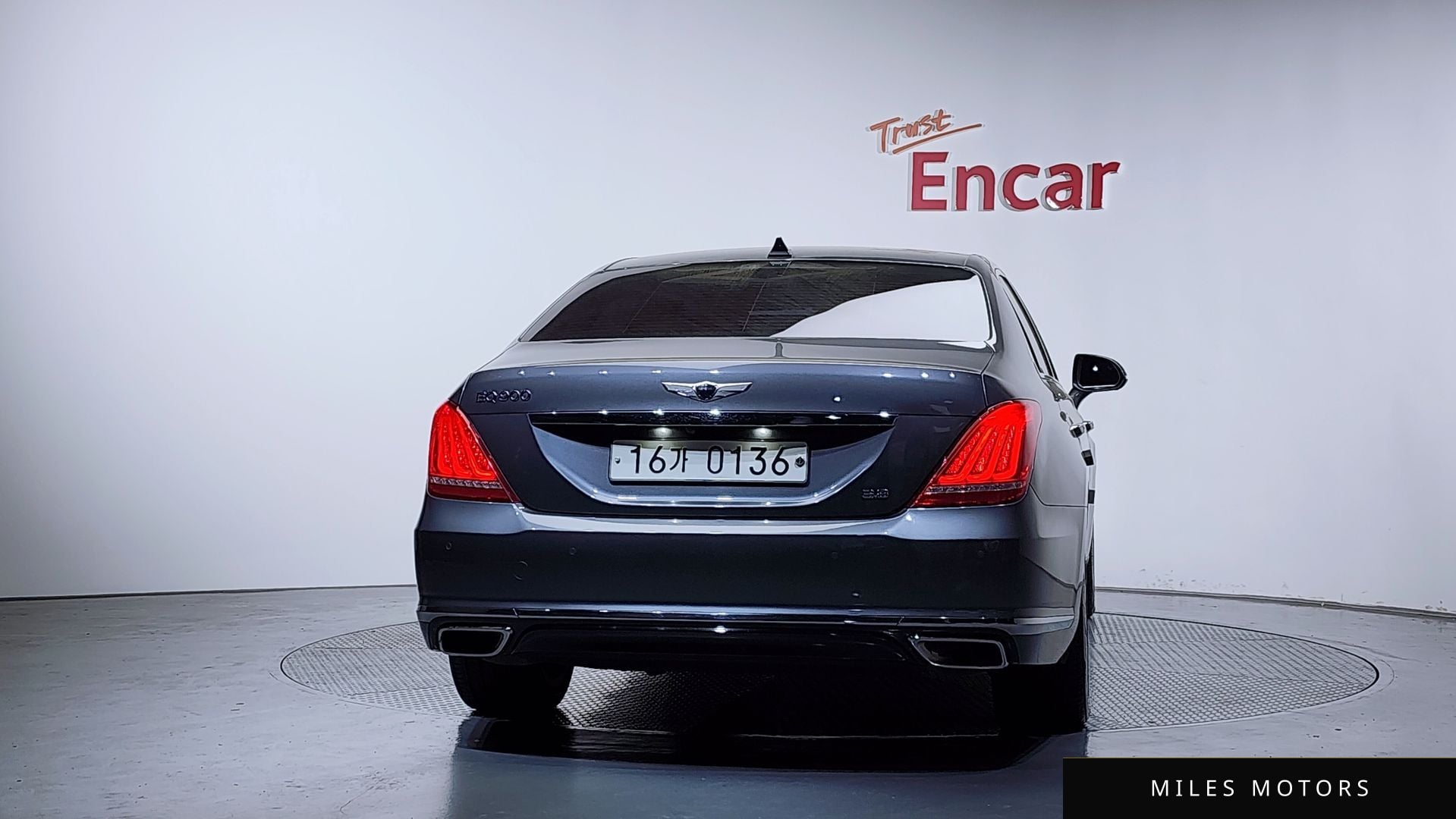 Genesis EQ900 2016 — миниатюра 4