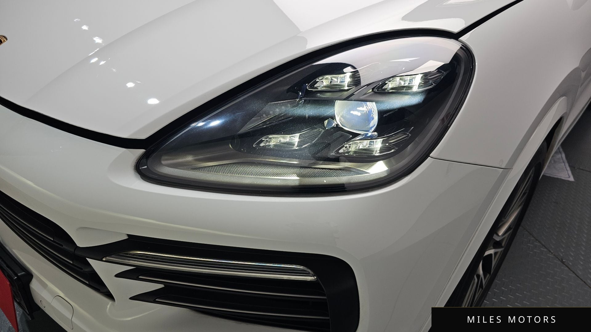 Porsche Cayenne 2023 — миниатюра 7