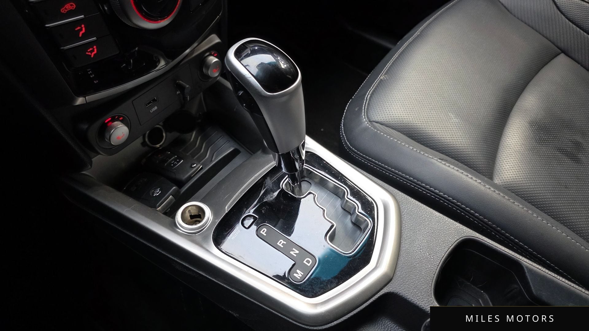 KG Mobility Tivoli 2016 — миниатюра 12