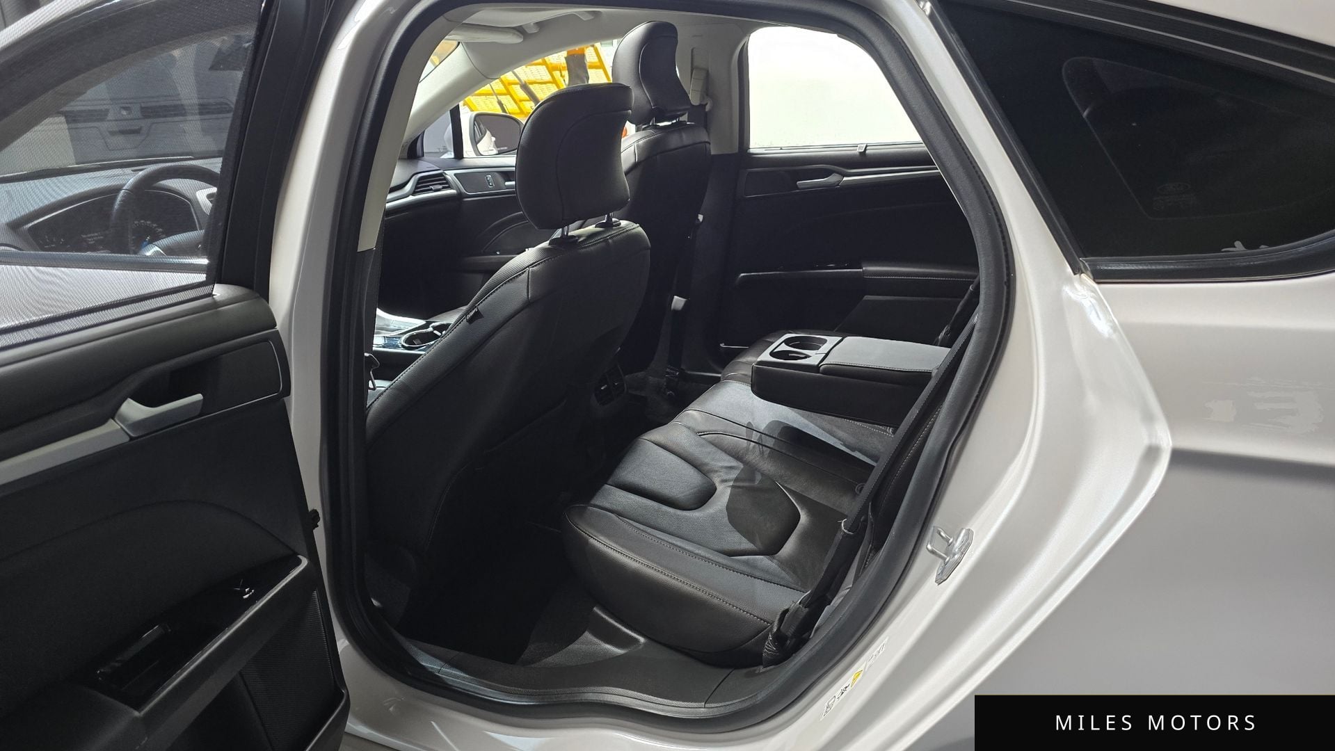 Ford Mondeo 2016 — миниатюра 11