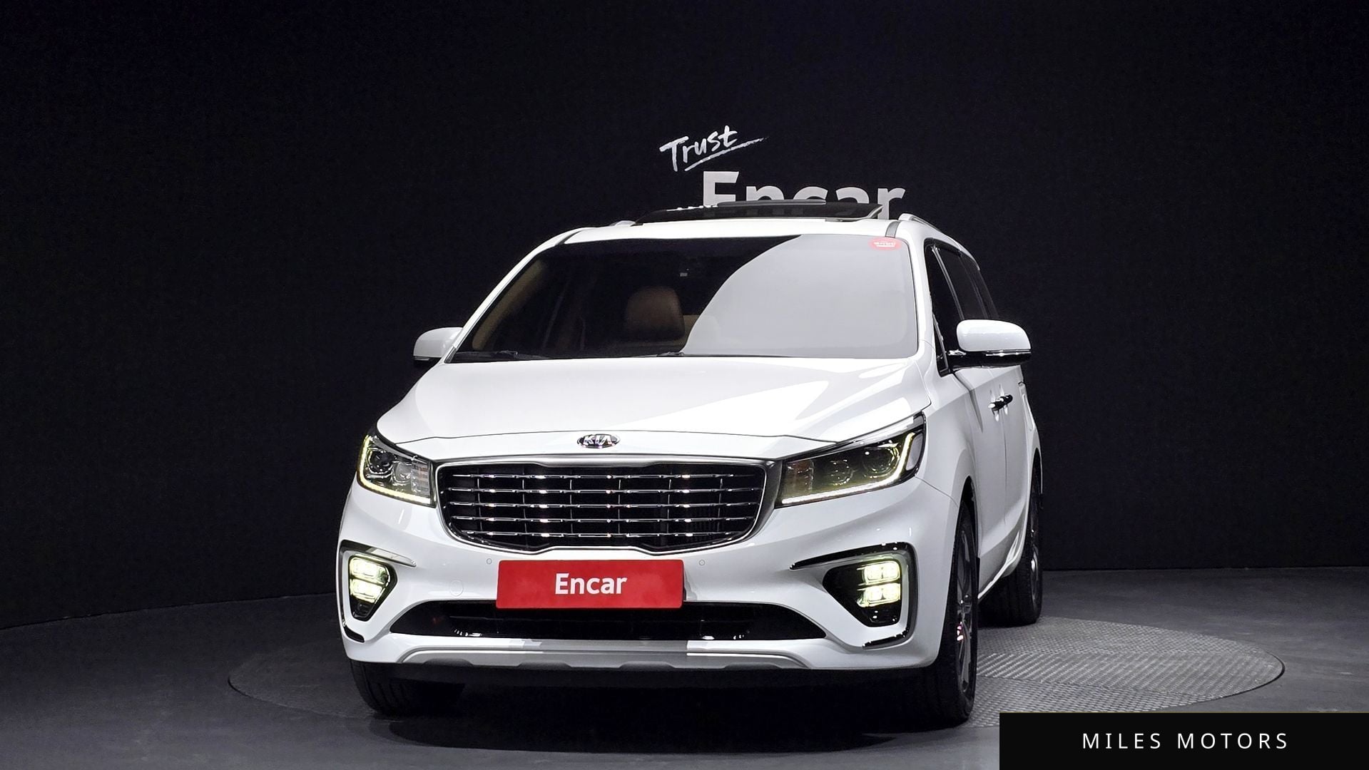 Kia Canival 2019 — миниатюра 3
