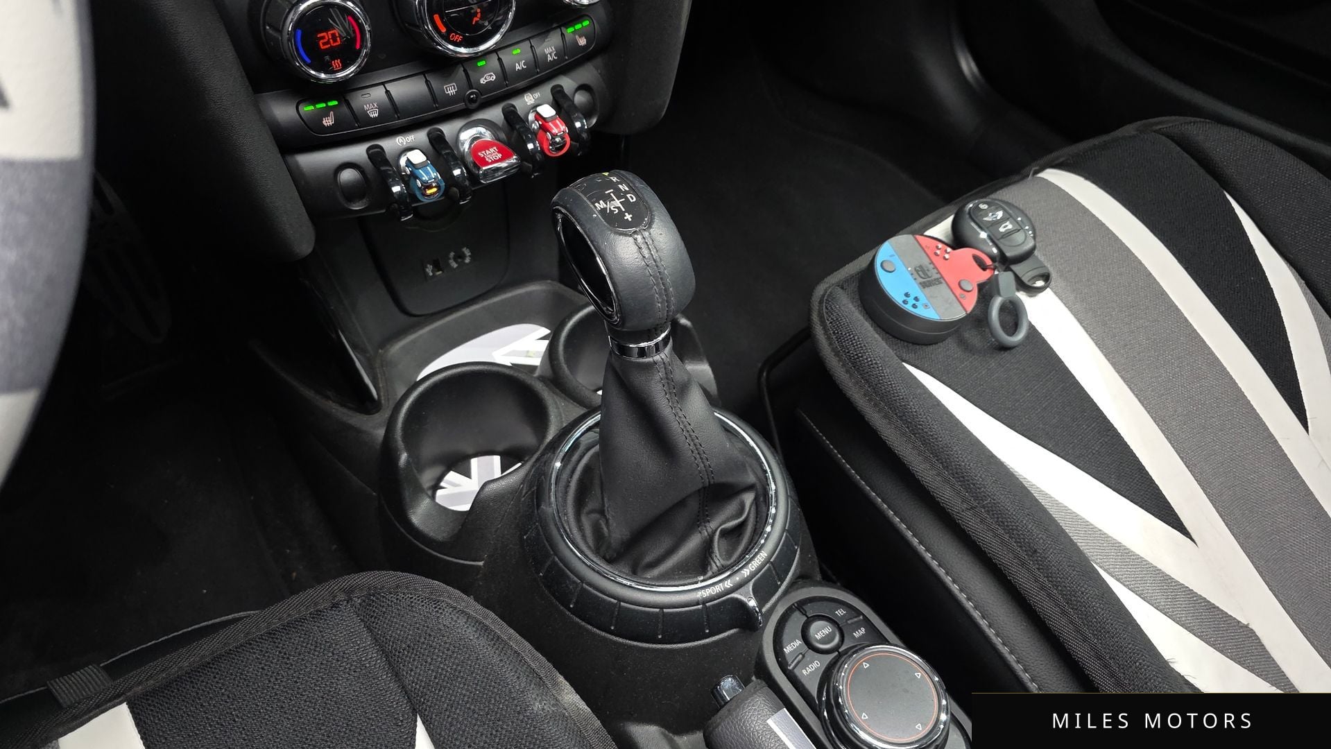 MINI Cooper 2017 — миниатюра 11