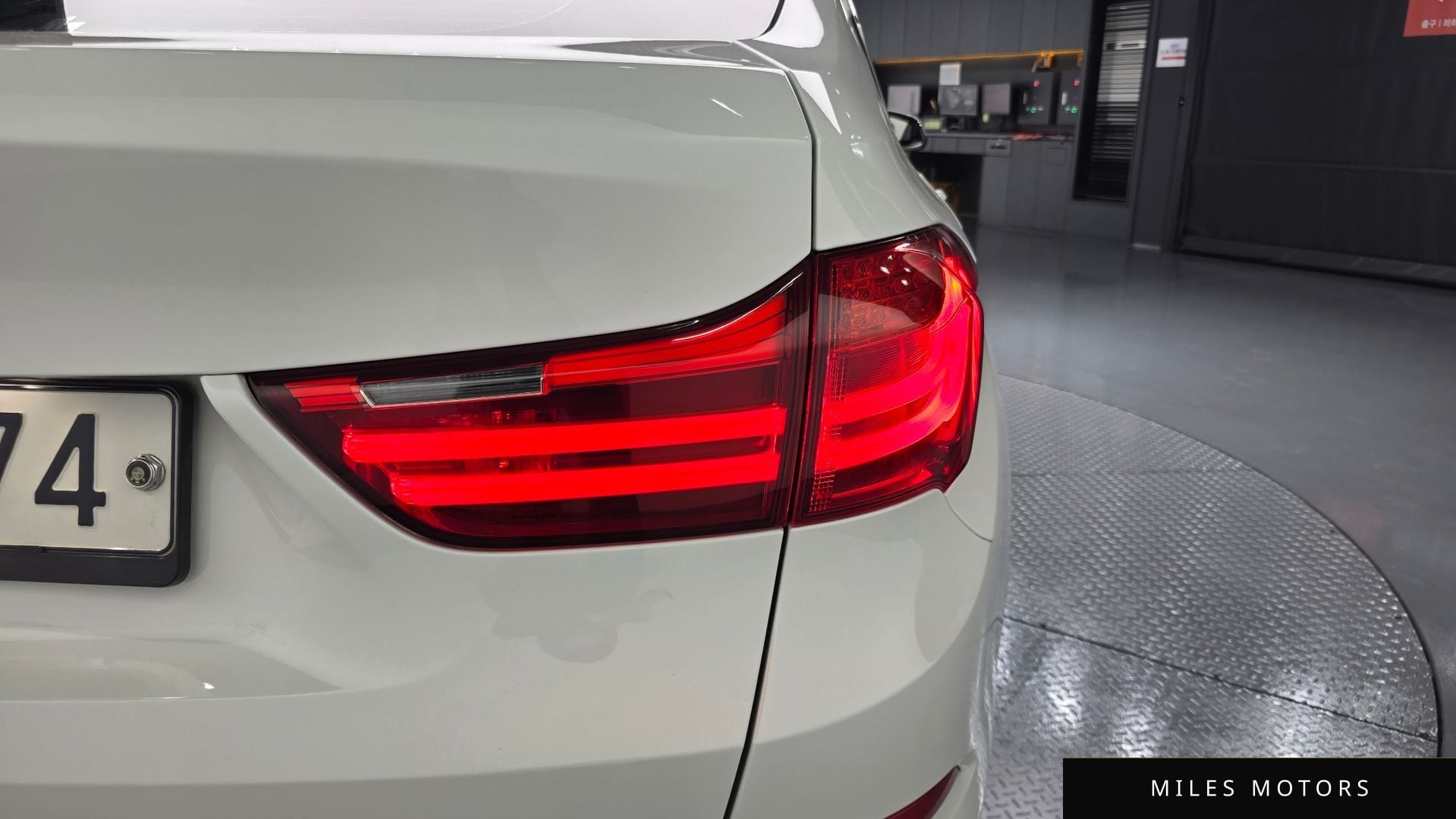 BMW 5 Series GT (F07) 2017 — миниатюра 8